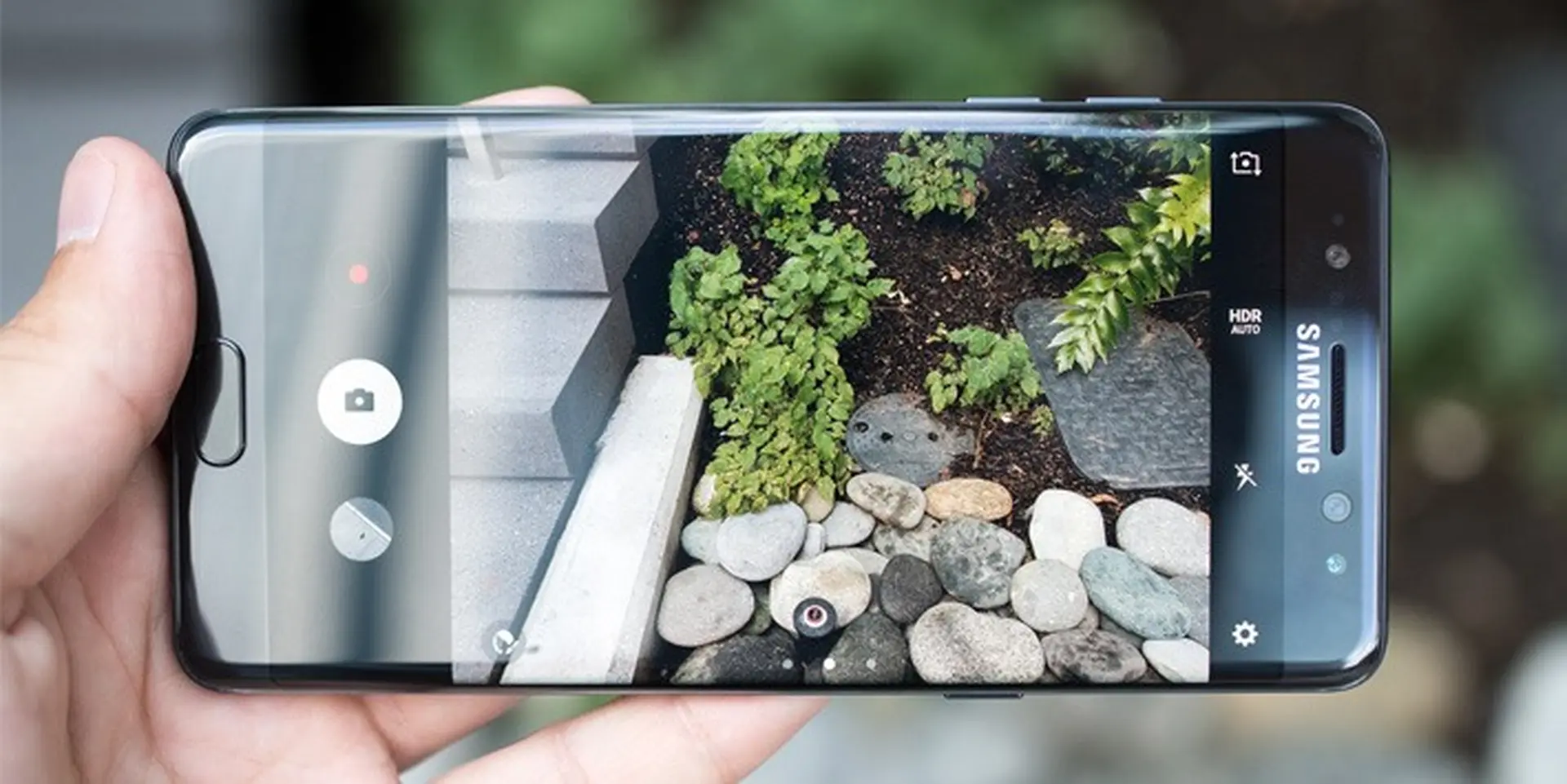 Vì sao Samsung kiên quyết tung Note 8 sau sự cố Note 7