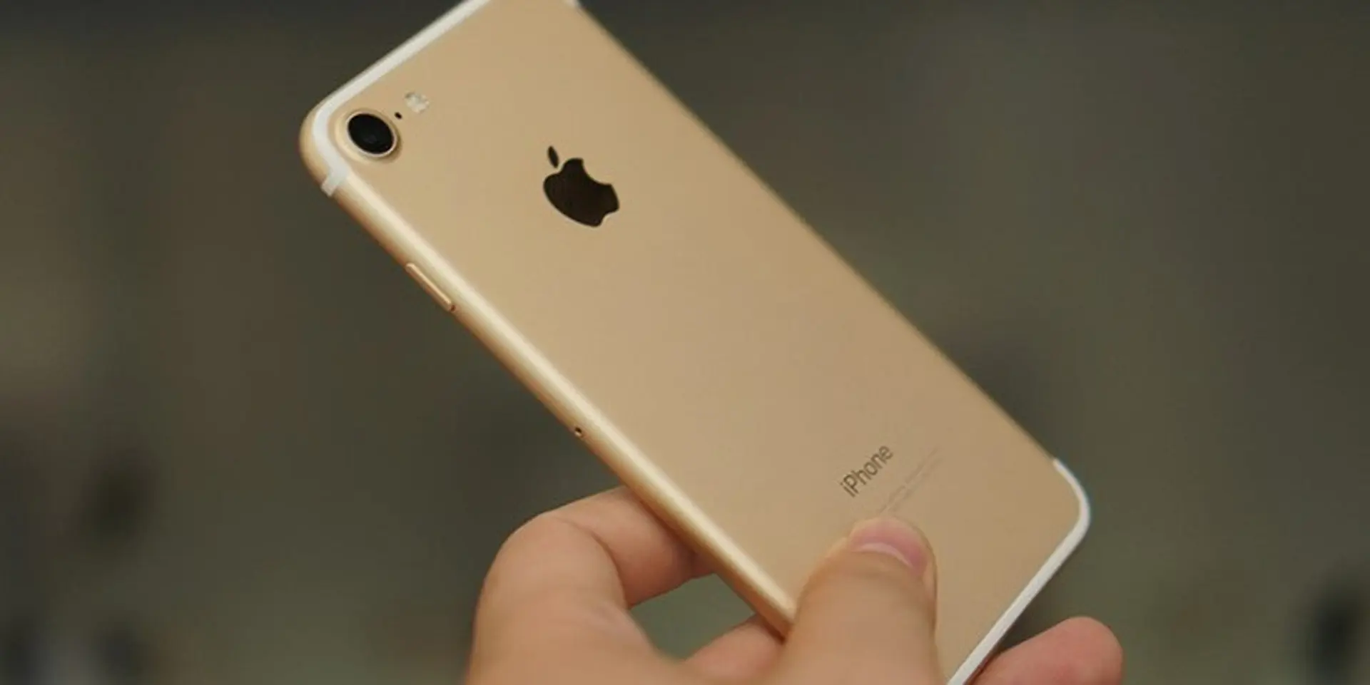 Người dùng Việt hờ hững với iPhone 7 đã qua sử dụng