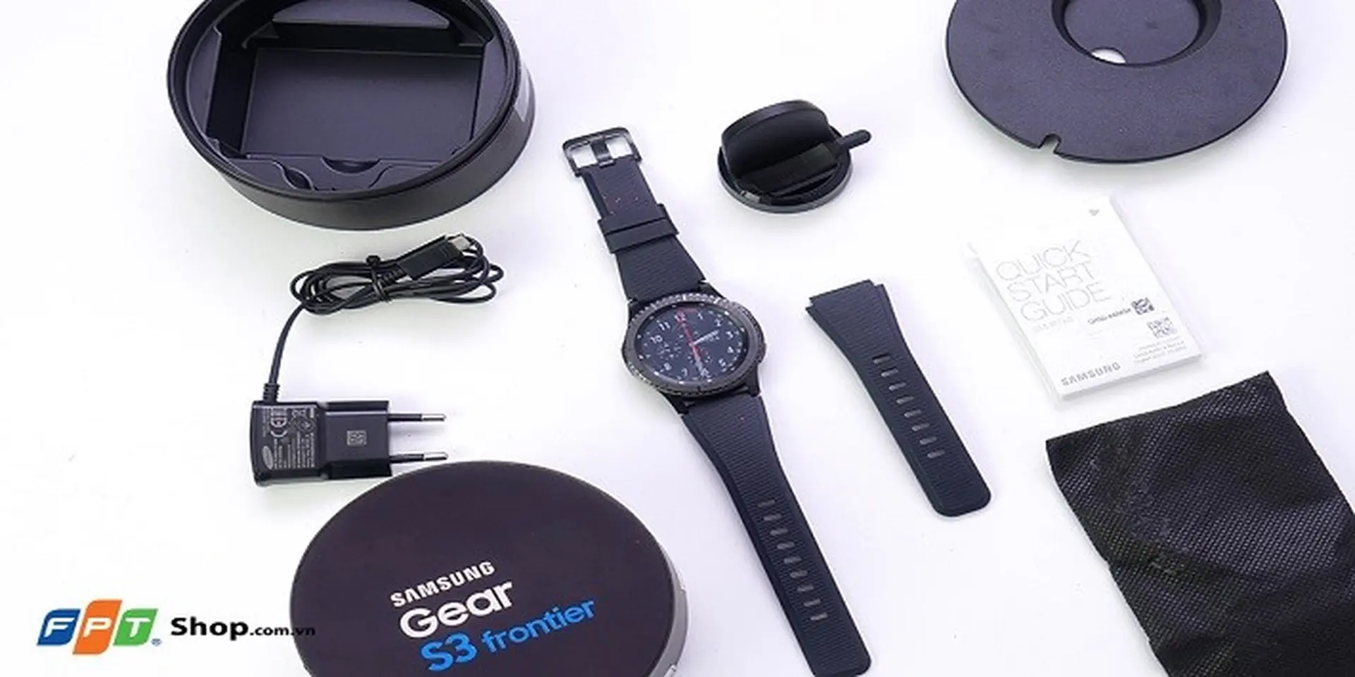 5 tính năng sau sẽ giúp Gear S3 cho Apple Watch "hửi khói"