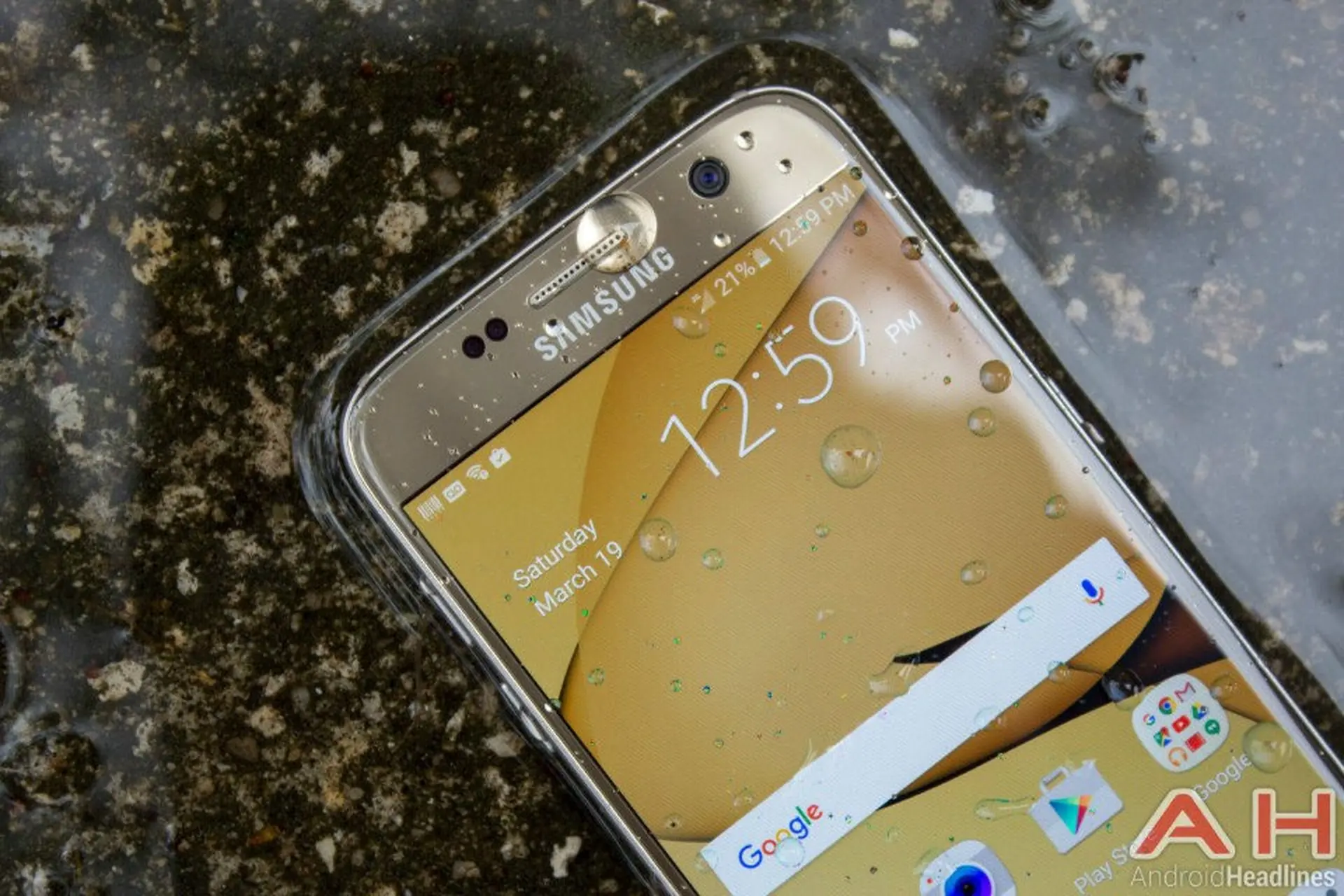 Thị phần màn hình AMOLED của Samsung sẽ giảm còn 72% vào năm 2020