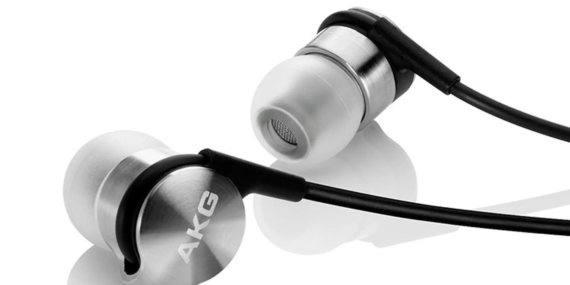 Giải mã toan tính của Samsung với tai nghe AKG trên Galaxy S8