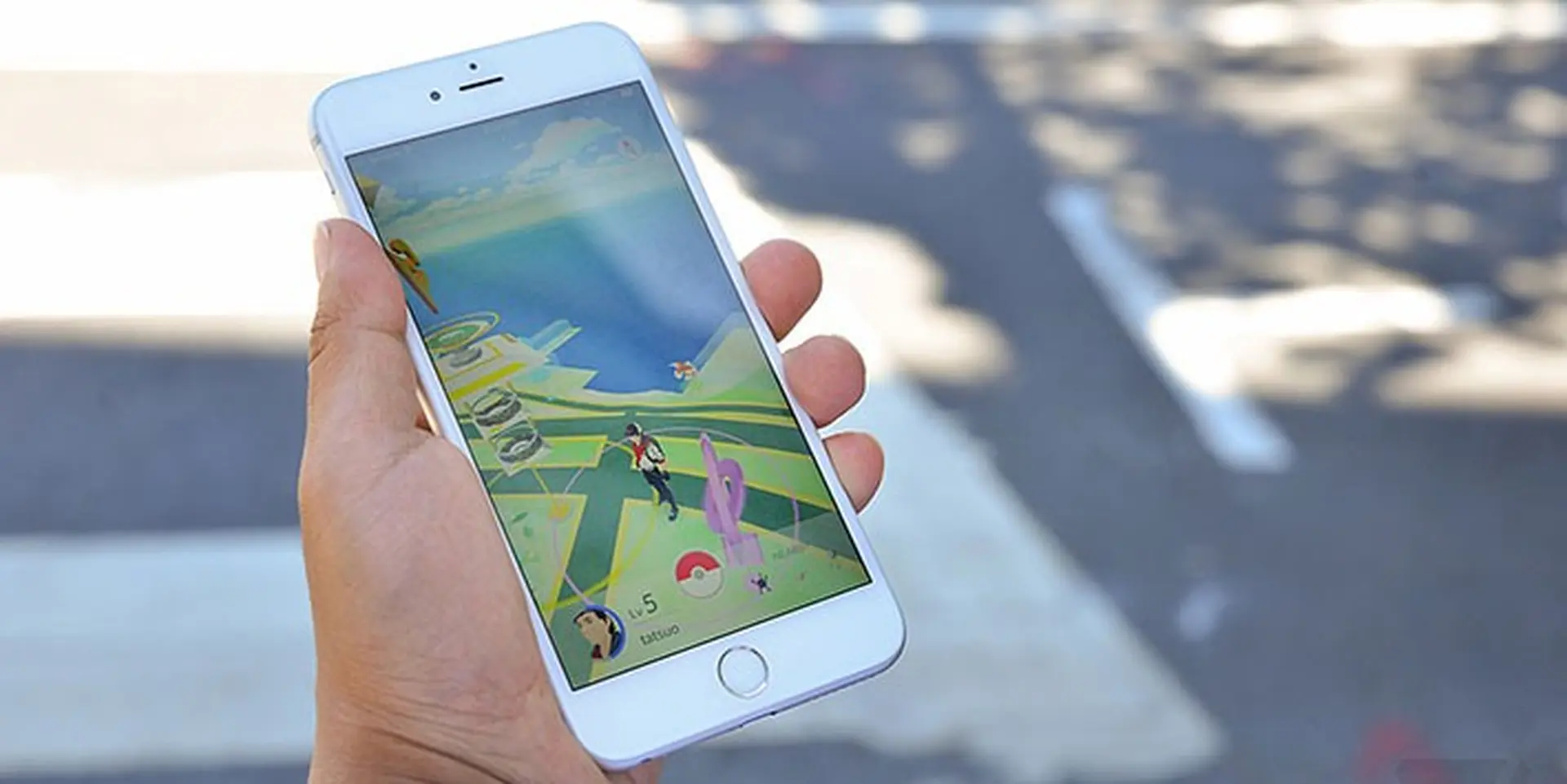 Doanh thu Pokemon Go cán mốc 1 tỷ USD nhanh nhất trong lịch sử di động