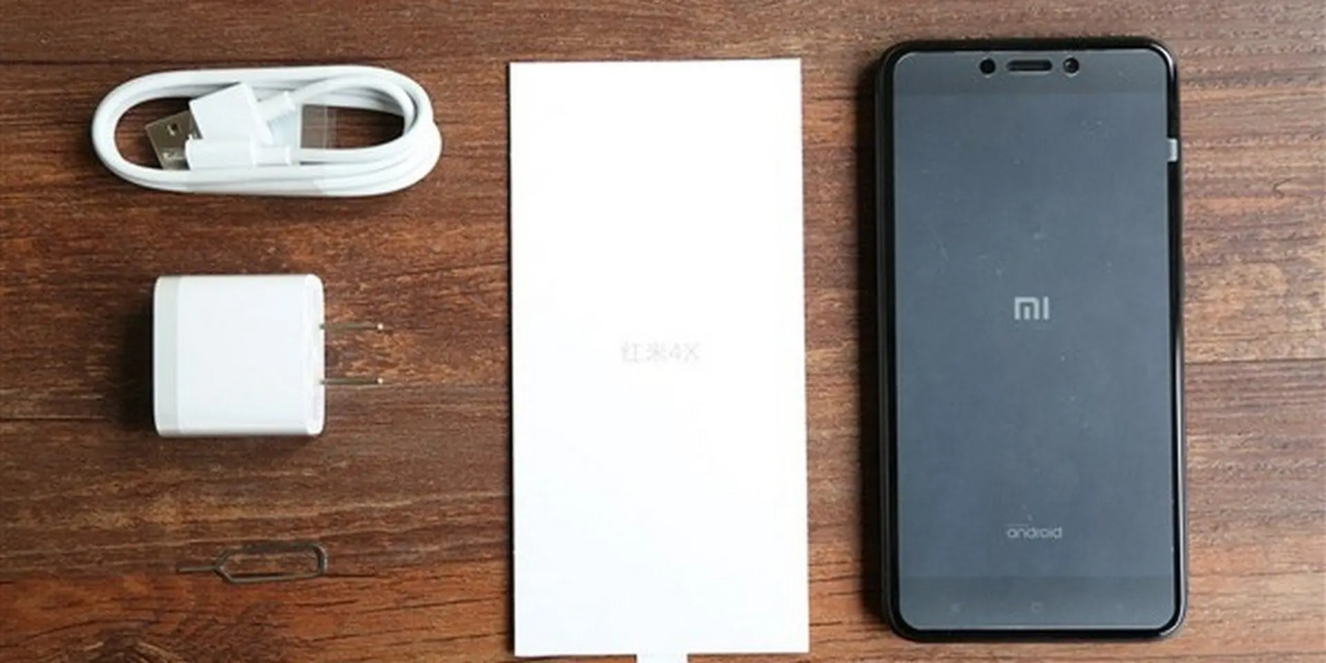 Redmi 4X màu đen nhám là một smartphone rất đẹp