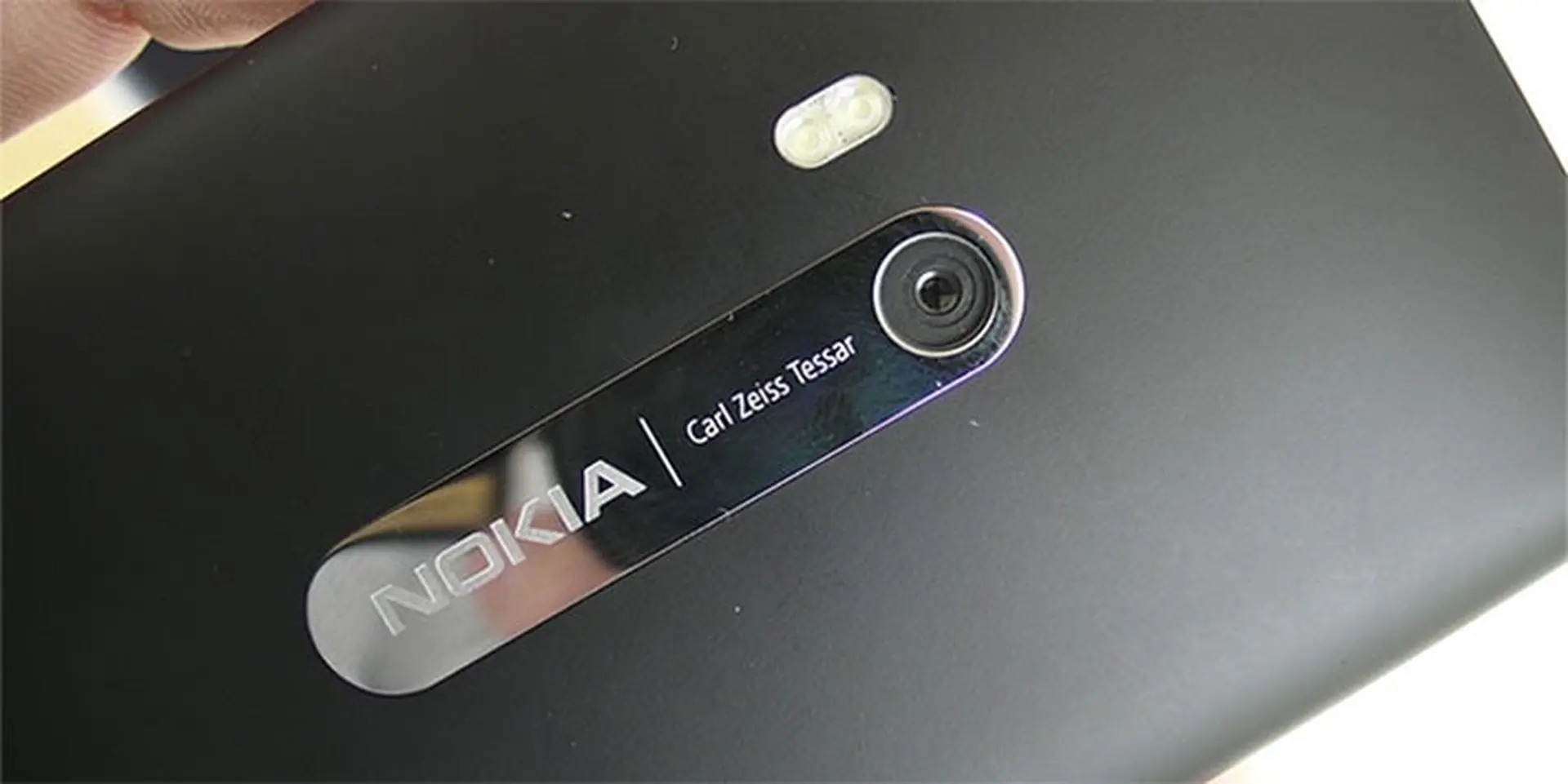HMD: Smartphone Nokia vẫn có thể sở hữu ống kính Zeiss huyền thoại