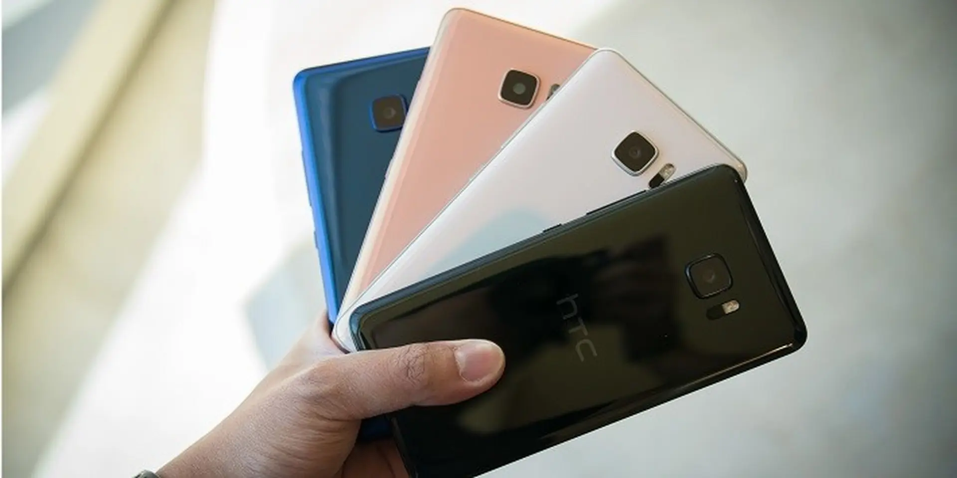 Top 5 flagship có thời lượng pin tốt nhất hiện nay