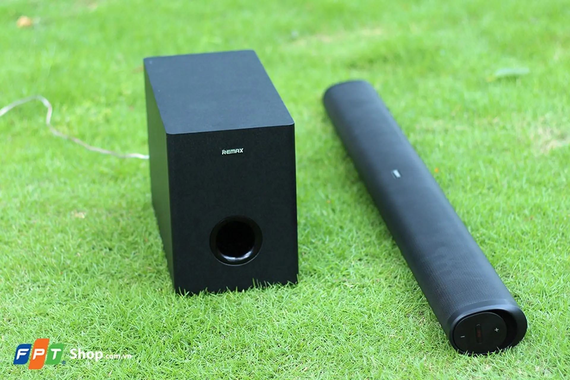 Loa Remax Bluetooth Soundbar RTS-10