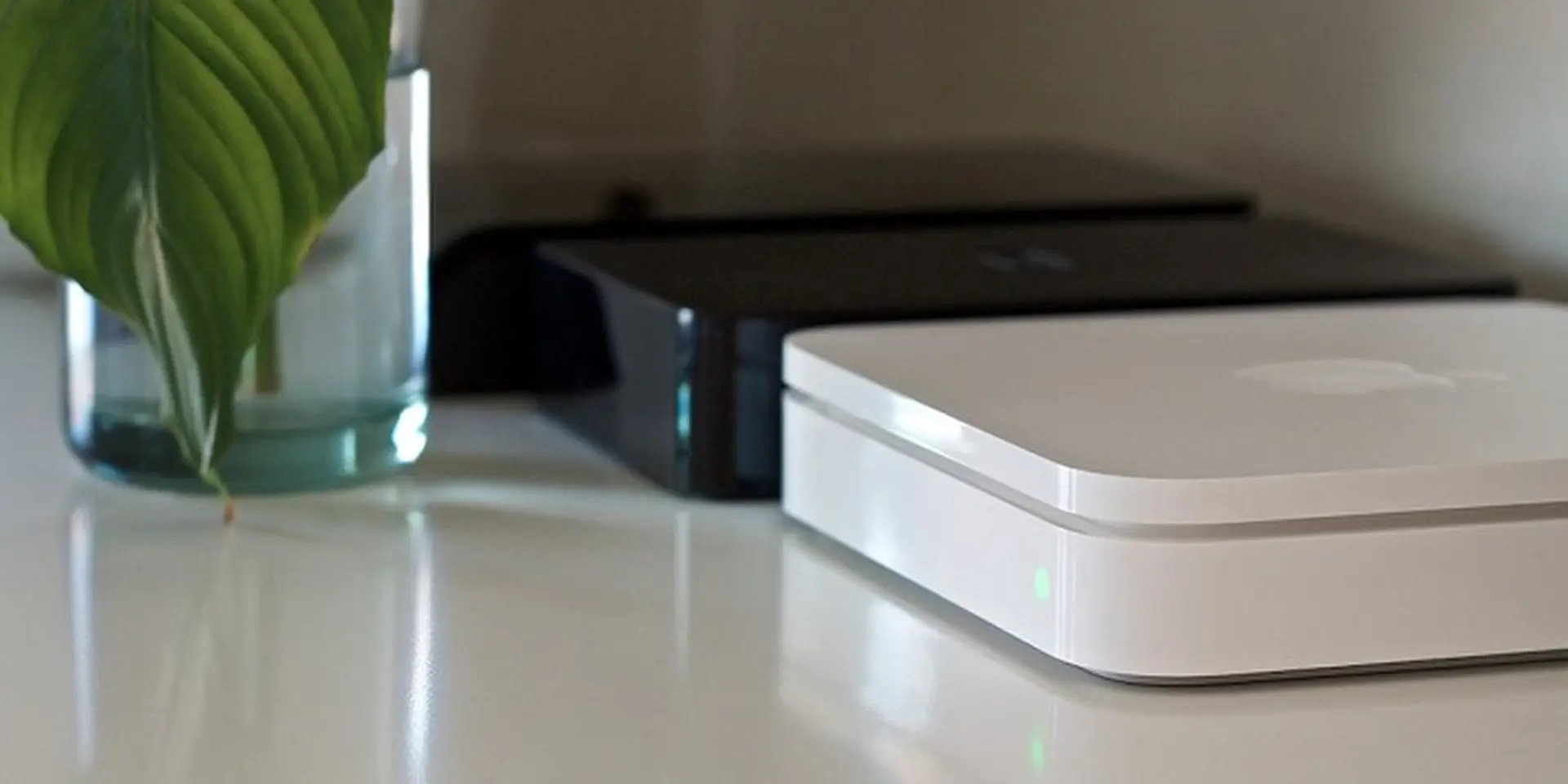 Apple sẽ cho phép iPhone sạc không dây qua Wifi?