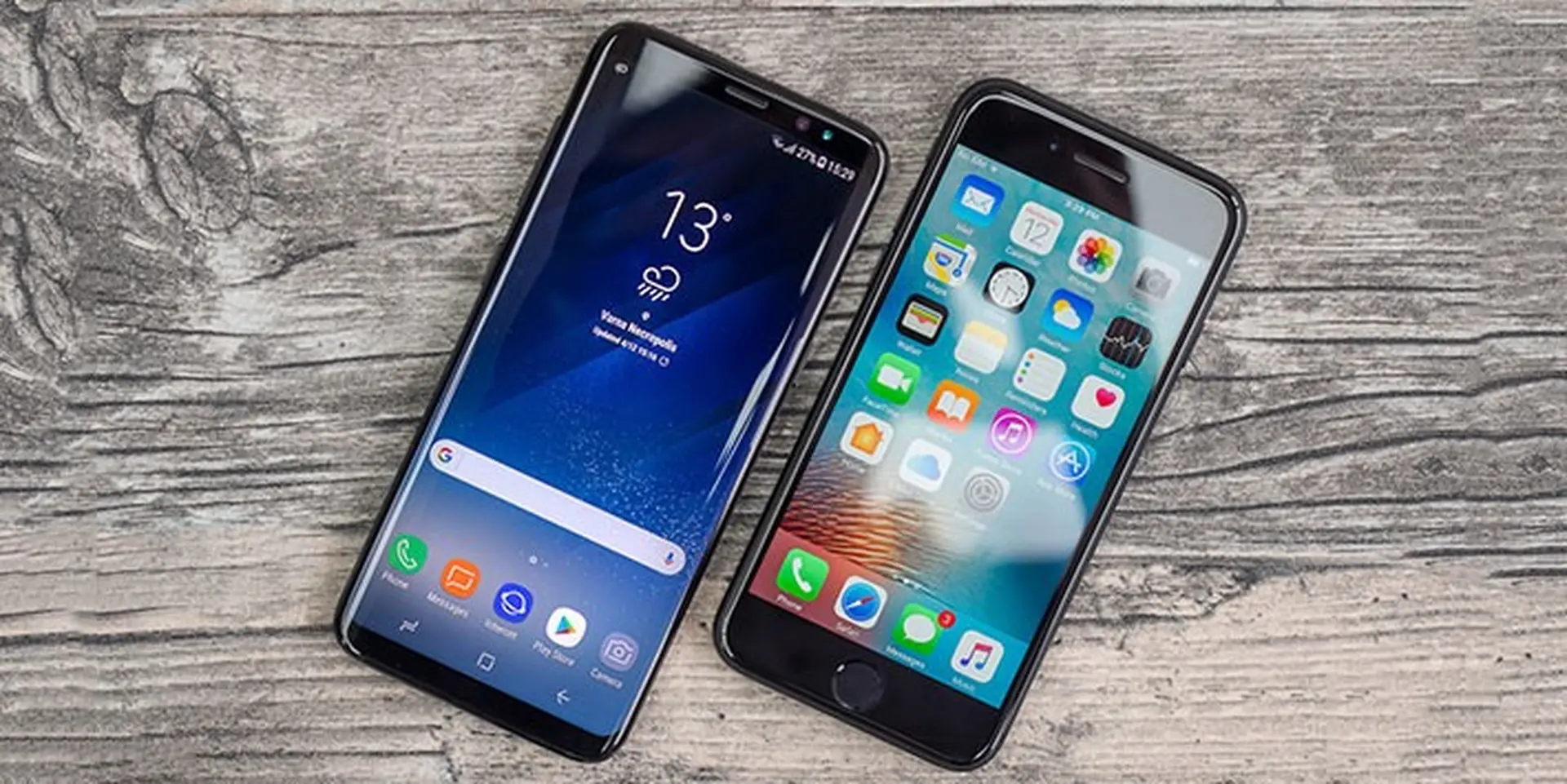 Samsung Galaxy S8 vs iPhone 7: Smartphone nào là tốt hơn?