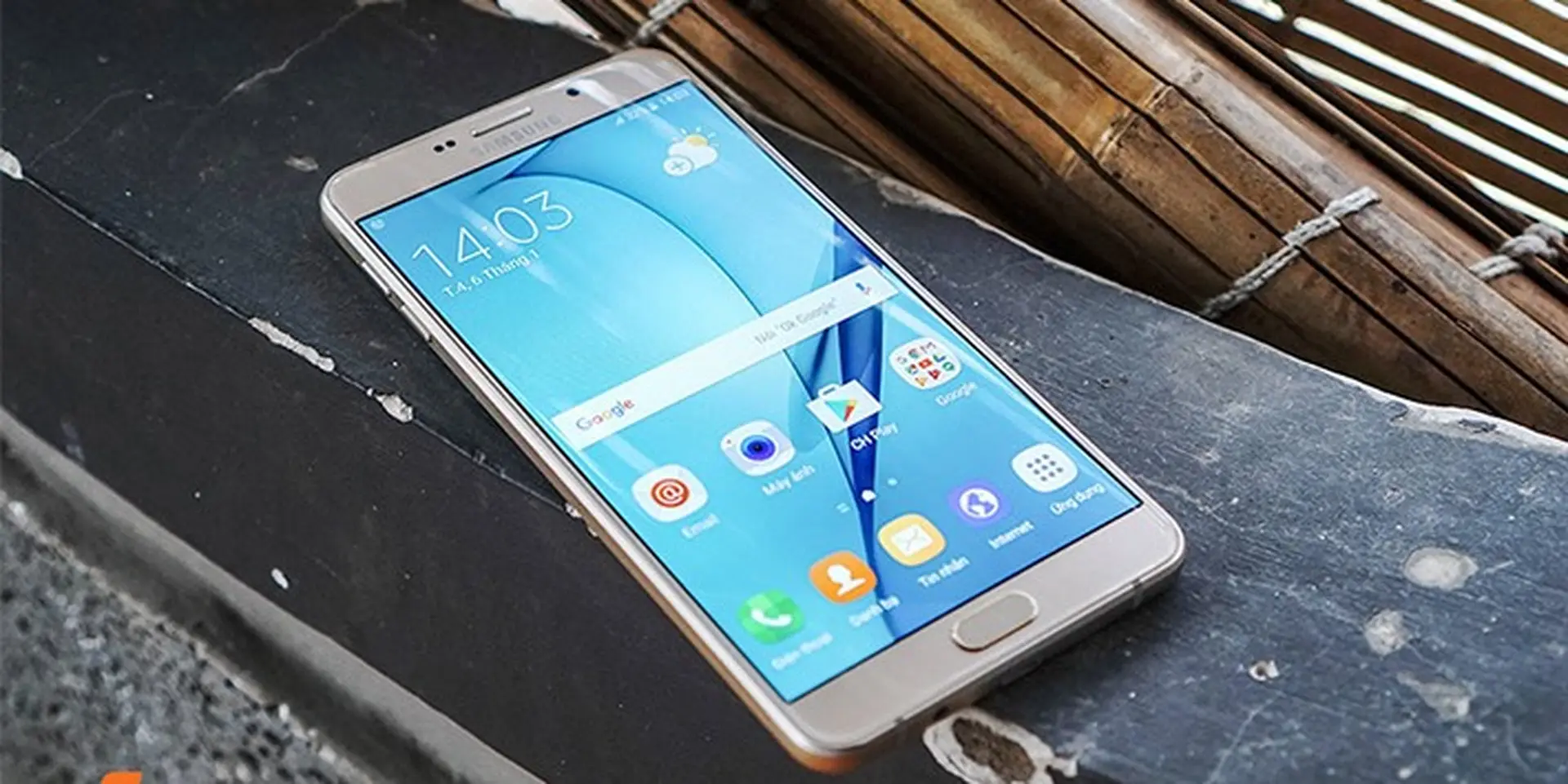 Những smartphone là đối thủ đáng gờm của Note 7R