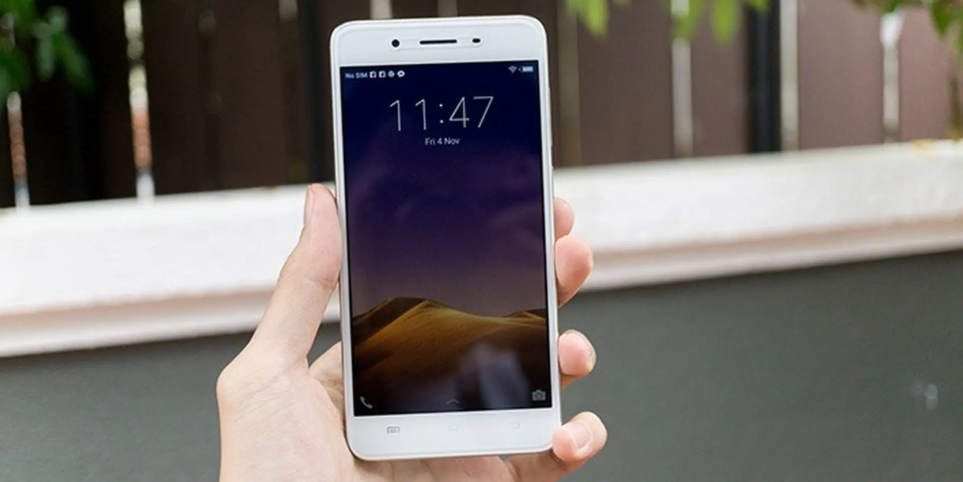 Tại sao phải bỏ 4 triệu ra để mua ViVo Y55?