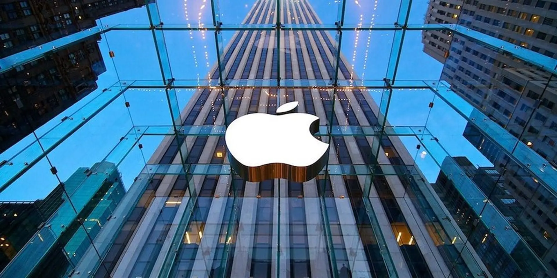 Tiền - vũ khí bí mật giúp Apple đè bẹp Samsung