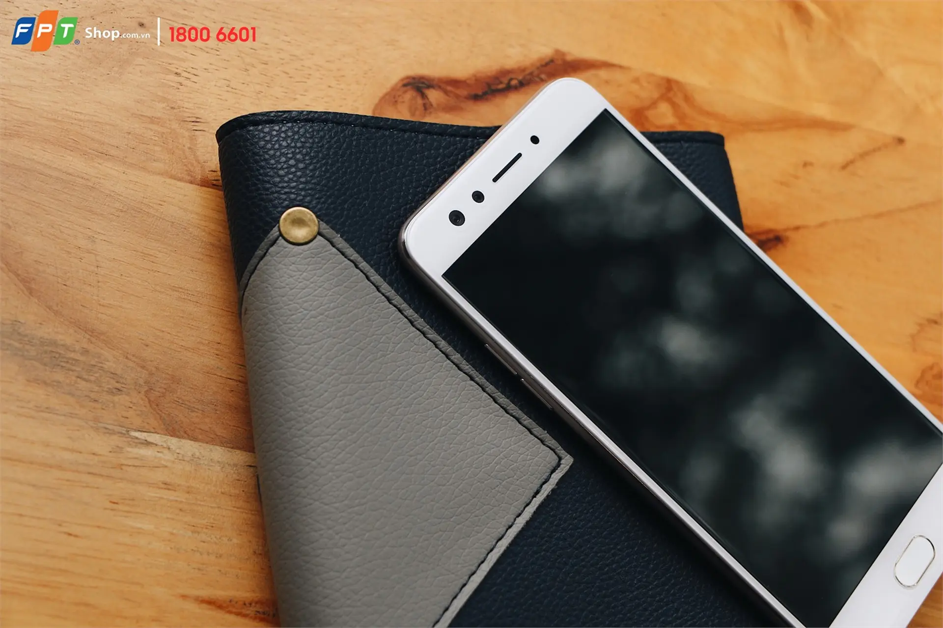 Lý do nên chọn mua trả góp OPPO F3 tại FPT Shop