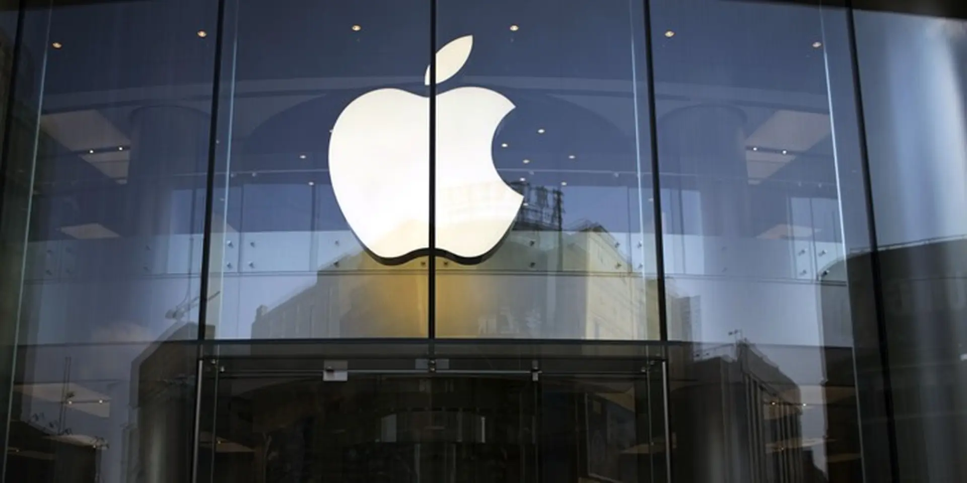 Apple có thể làm điều điên rồ gì với 250 tỷ USD tiền mặt đang nắm giữ?