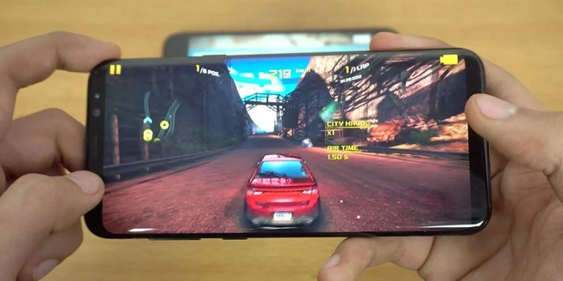 Đánh giá khả năng chiến game của Galaxy S8 Plus: Chơi game mượt, tỏa nhiệt ít