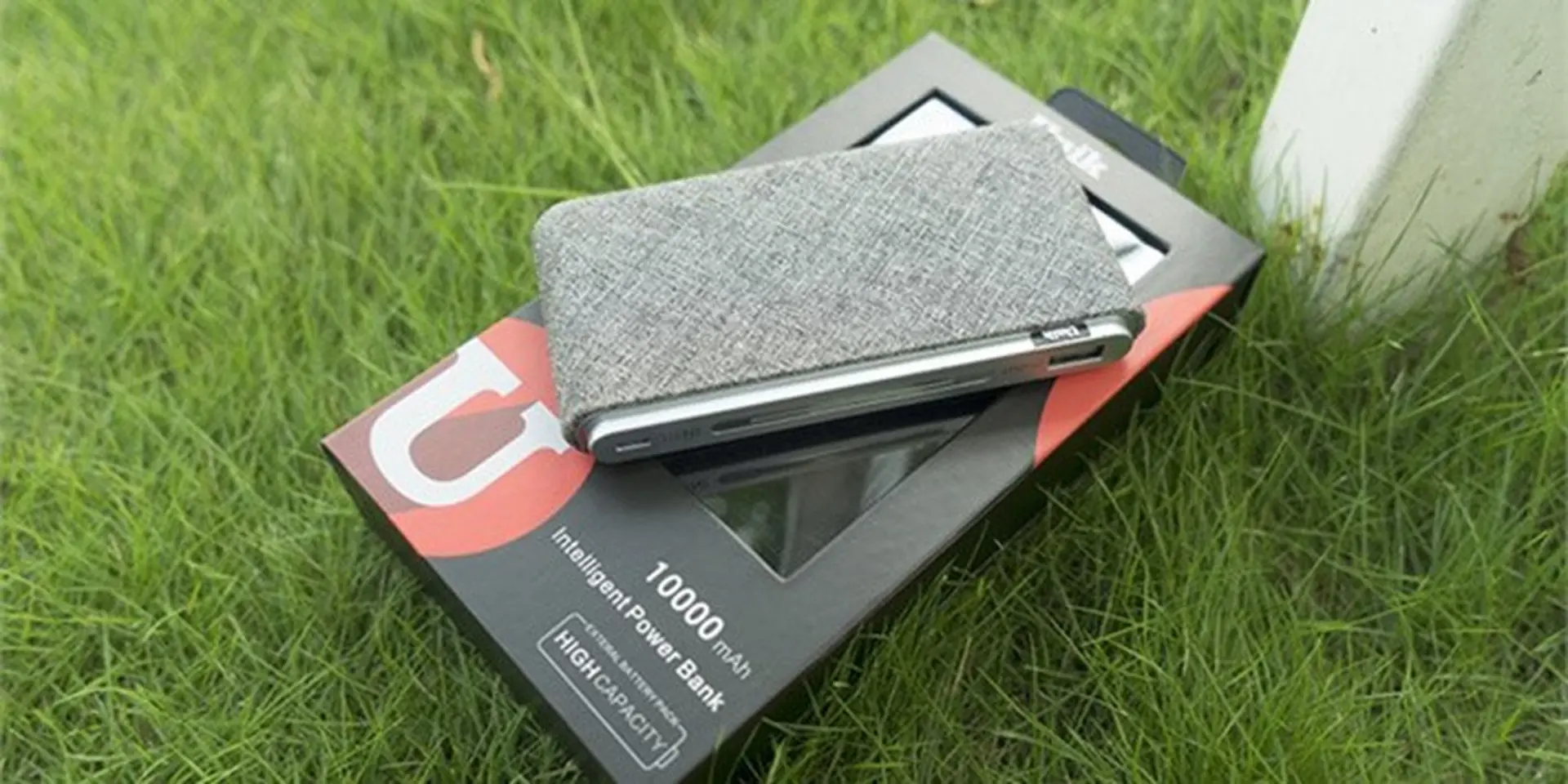 Sạc dự phòng Unik 10000mAh: Đẹp và Độc đến từng chi tiết