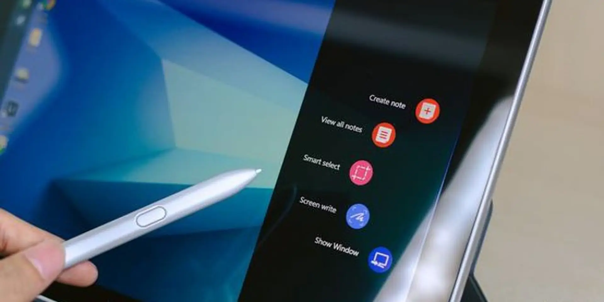 Thỏa sức sáng tạo cùng bút S-Pen trên Samsung Galaxy Book 10.6 inch