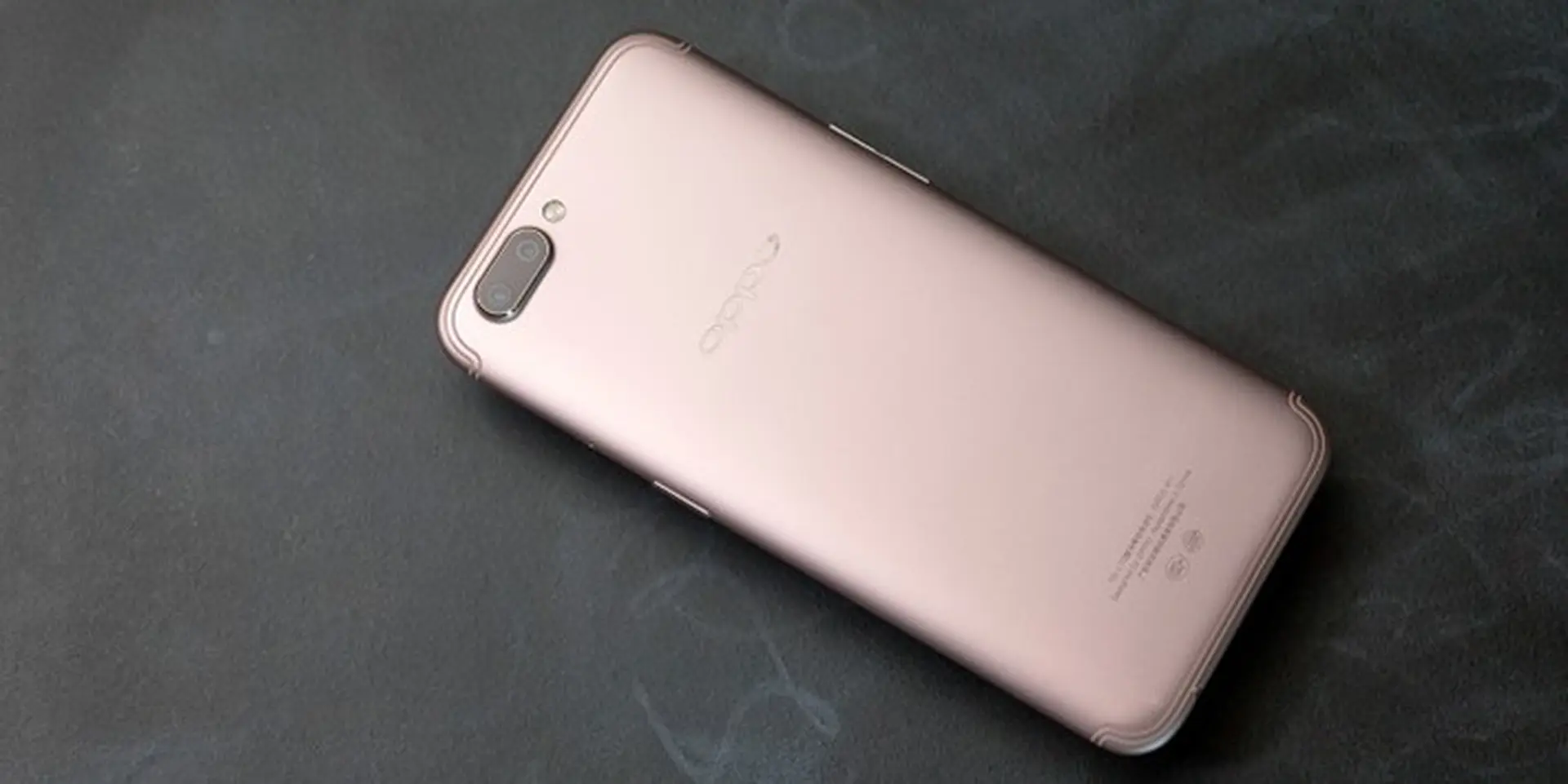 Mở hộp và đánh giá nhanh OPPO R11: điện thoại cao cấp nhất của OPPO
