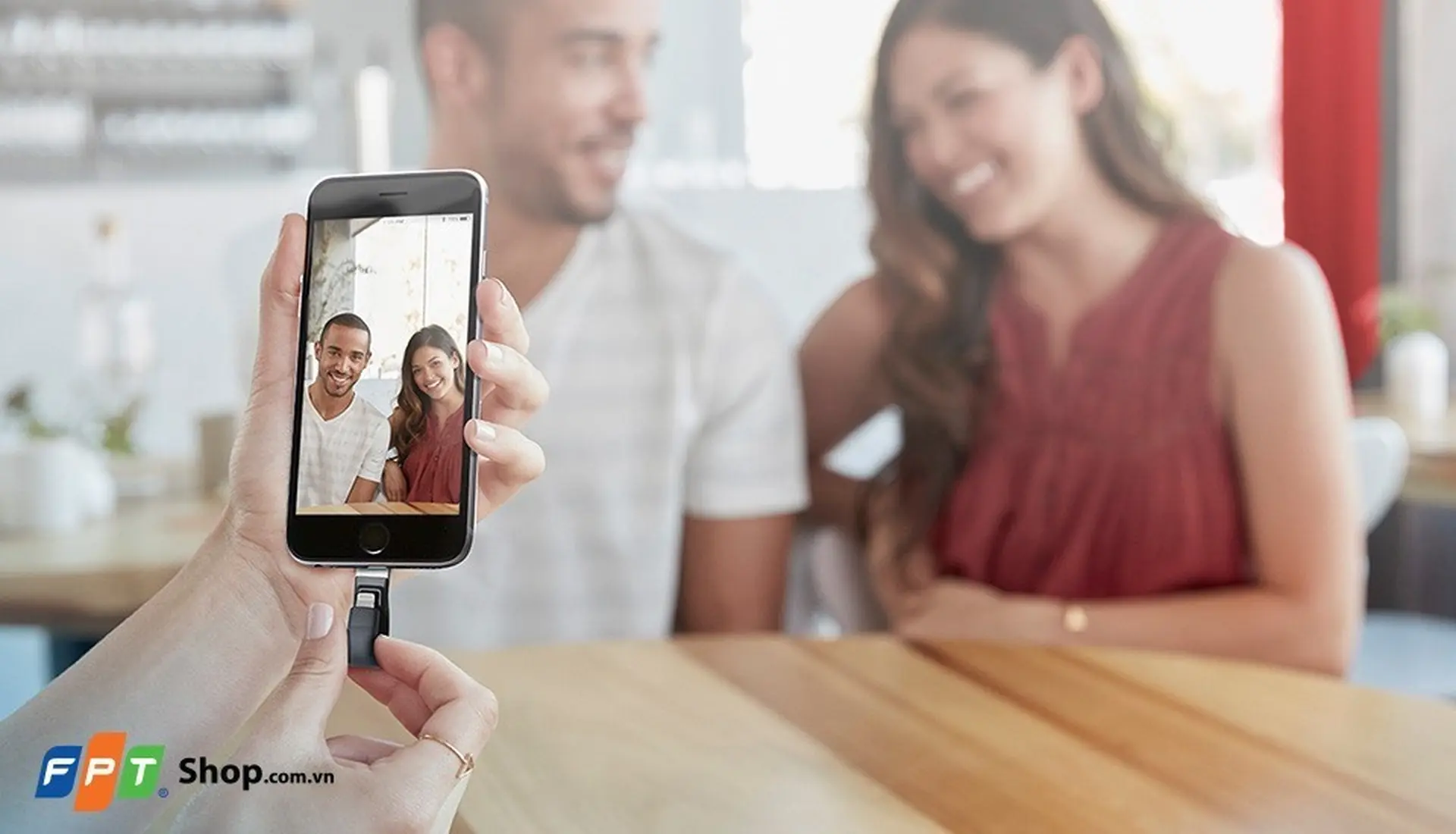 FPT Shop mách bạn một số bí quyết đối phó tình trạng iPhone đầy bộ nhớ