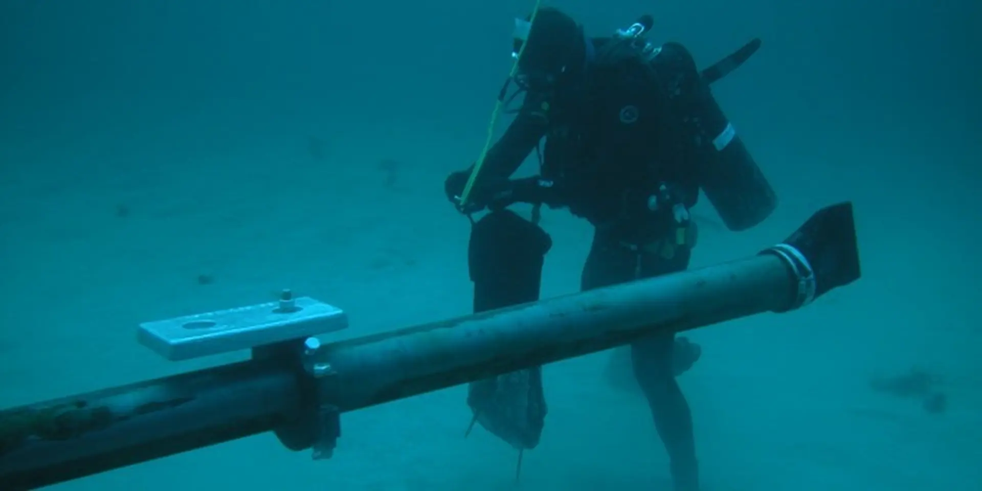 Đã có thời gian hoàn tất sửa cáp APG bị đứt