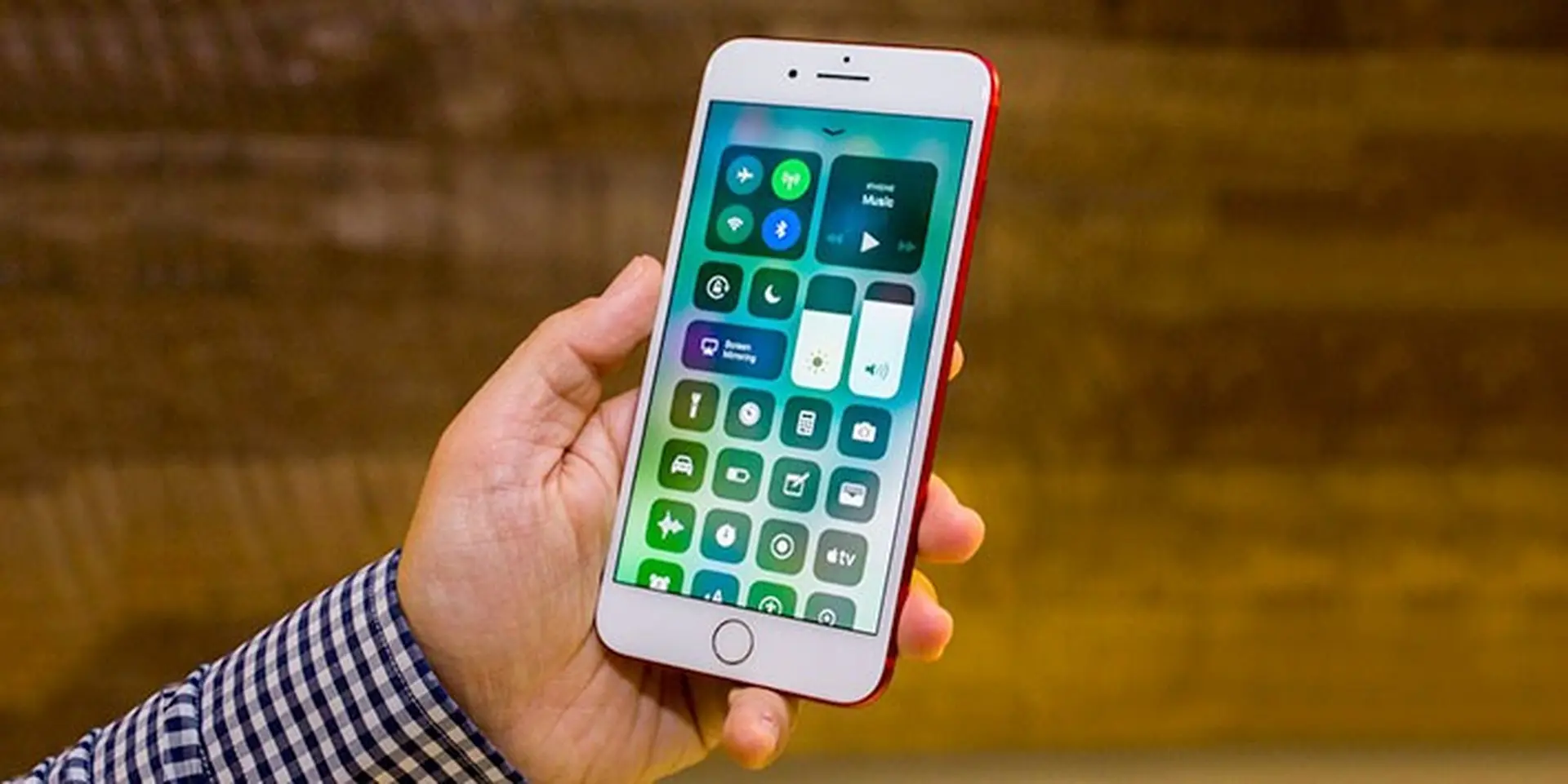 Hướng dẫn thêm các shortcut vào Control Center trên iOS 11 cho iPhone, iPad