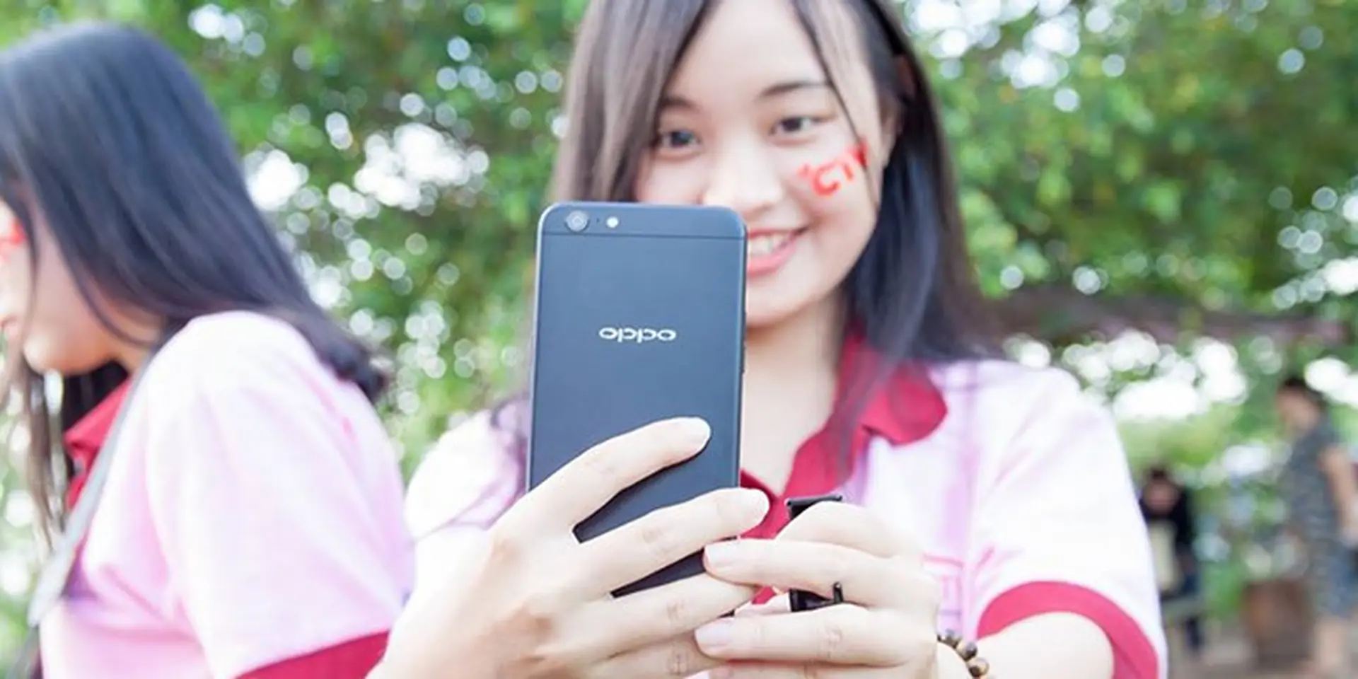 Trải nghiệm camera OPPO A57: Chi tiết khá, selife và phơi sáng ấn tượng