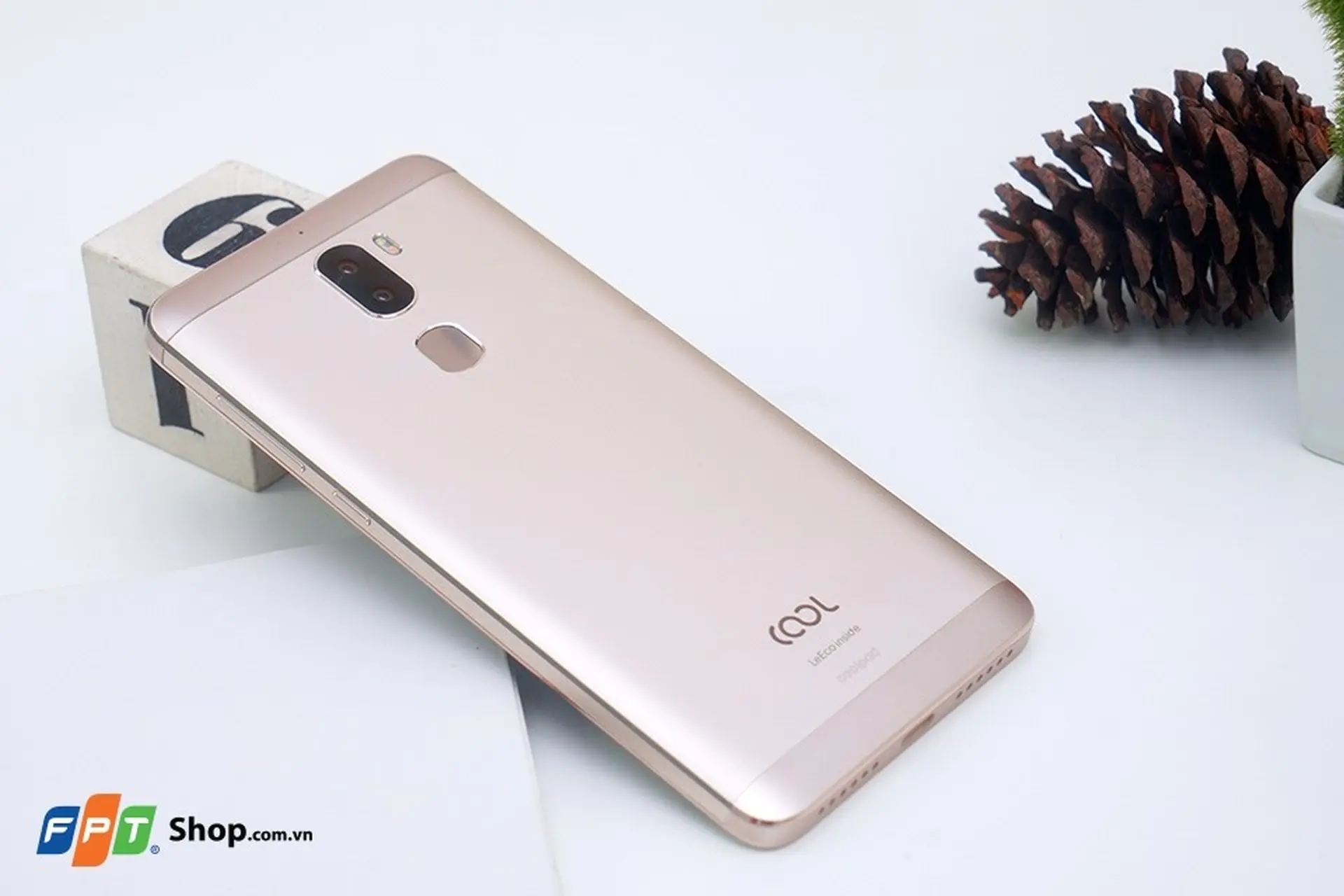 Tậu ngay Coolpad Cool Dual chỉ với 1,5 triệu đồng trả trước tại FPT Shop