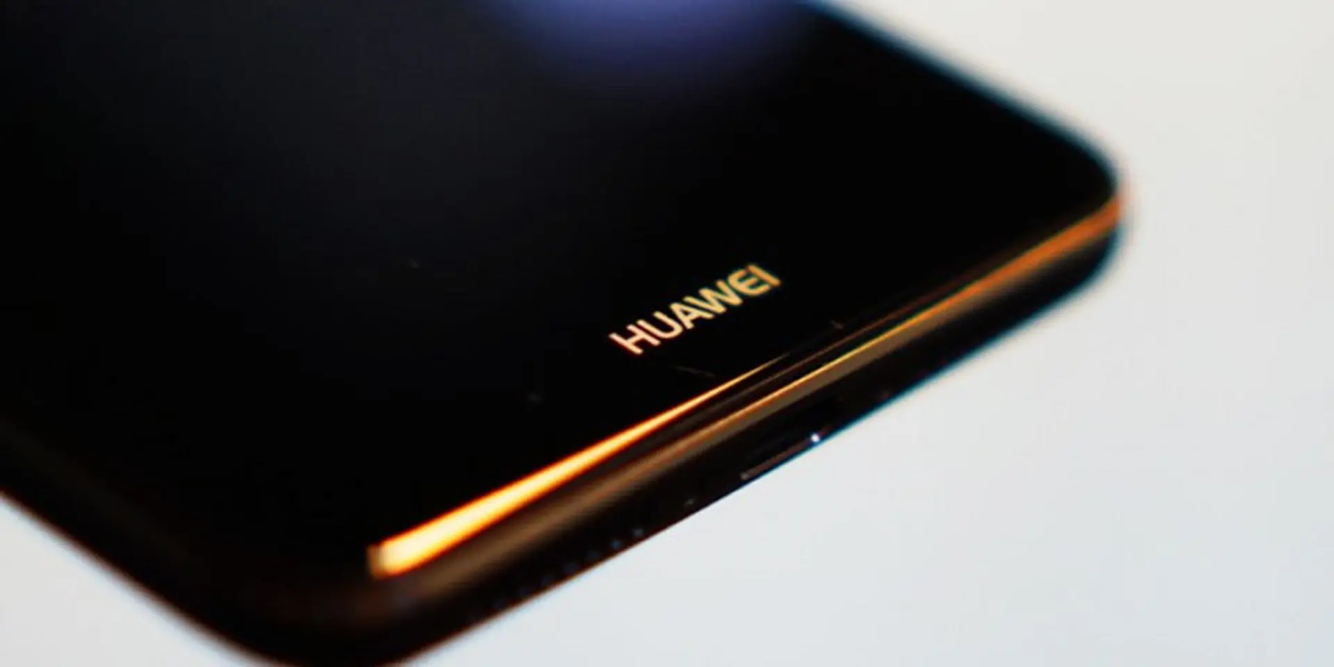 Xuất hiện 2 mẫu phablet mới của Huawei được chứng nhận của FCC