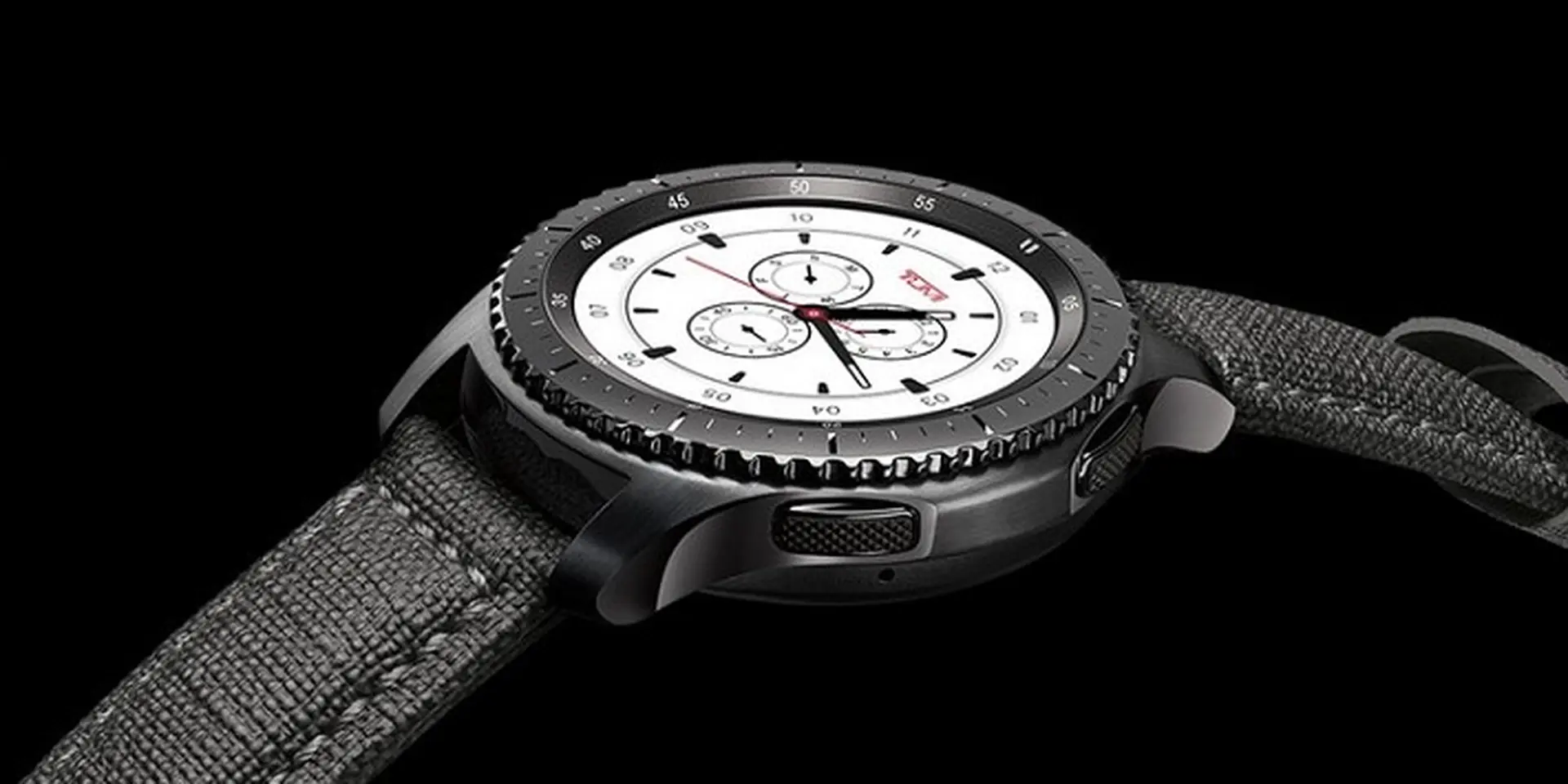 Samsung giới thiệu phiên bản Gear S3 Frontier TUMI Special Edition có giá khoảng 450 USD