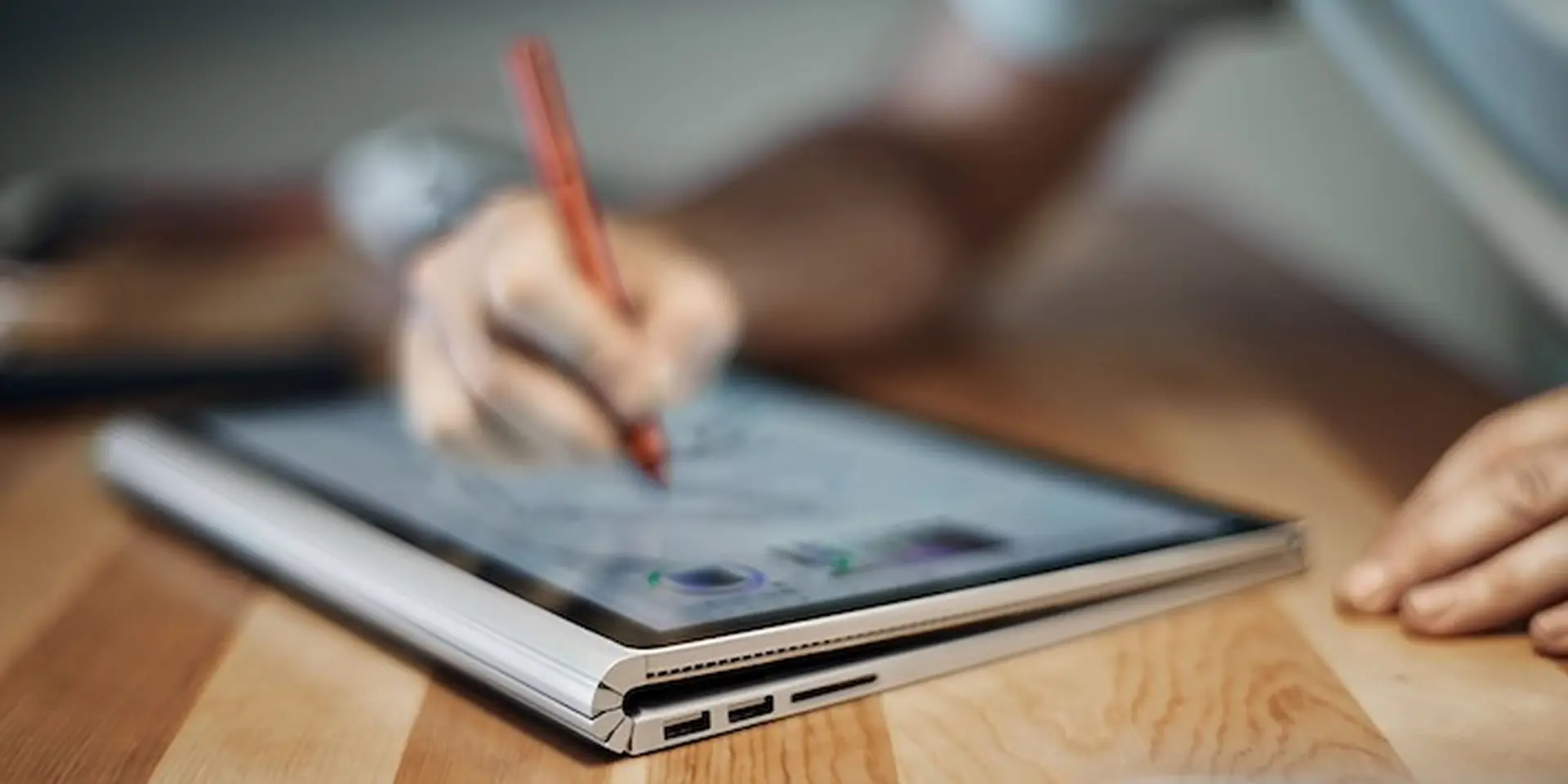 Máy tính Surface không còn được tạp chí Consumer Reports đánh giá nên mua vì gặp nhiều lỗi