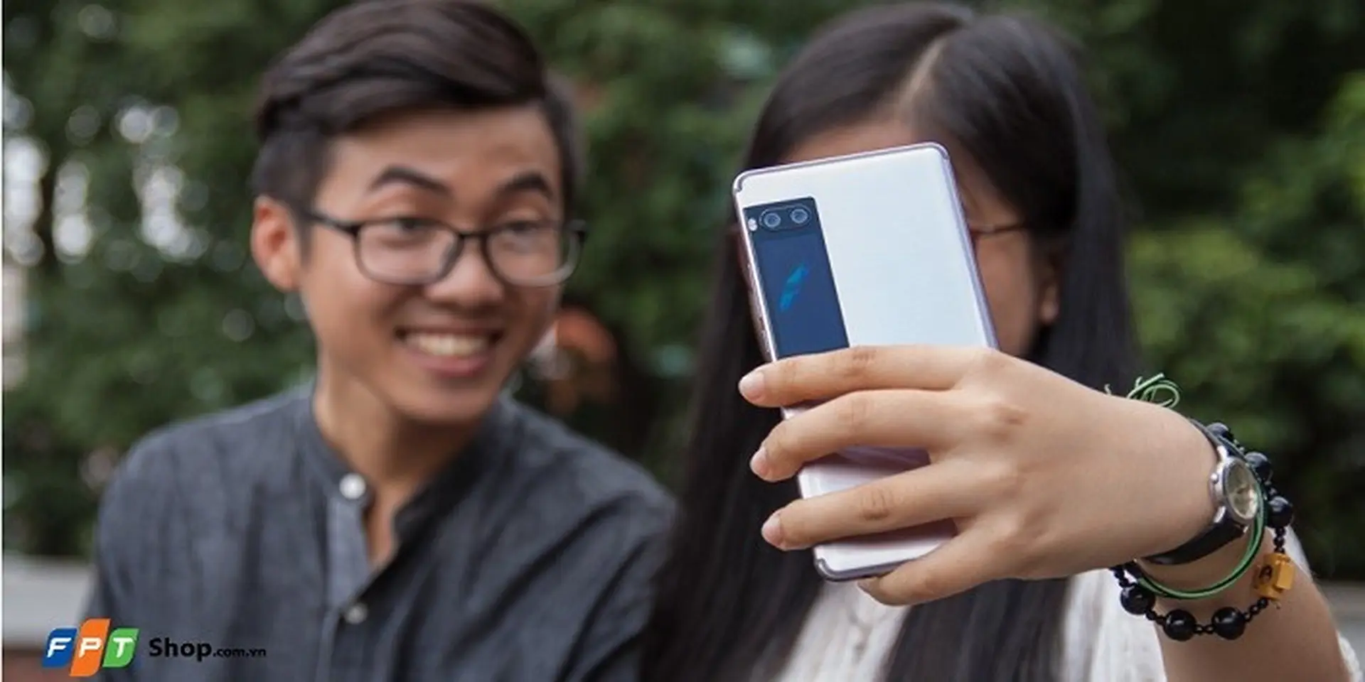 Đánh giá nhanh smartphone 2 màn hình MEIZU Pro 7 Plus