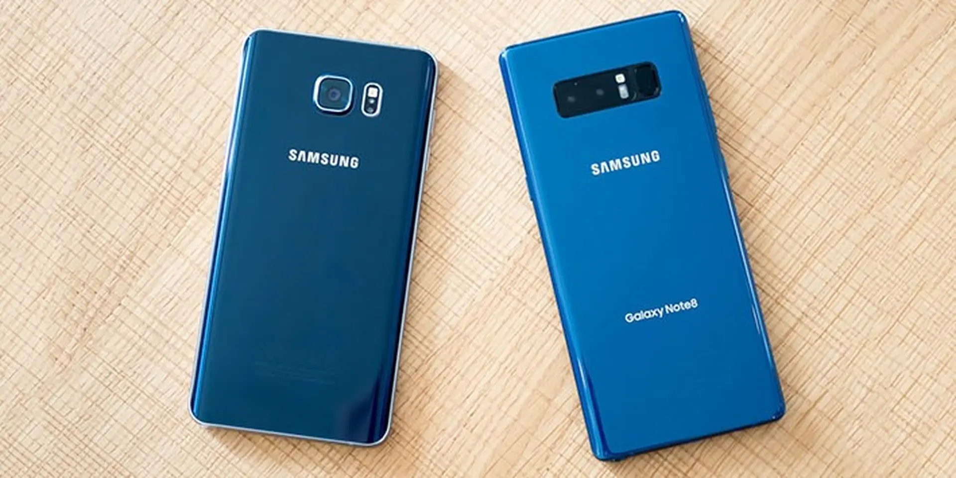 So sánh Galaxy Note 8 và Galaxy Note 5: sau 2 năm, Samsung đã làm được gì?