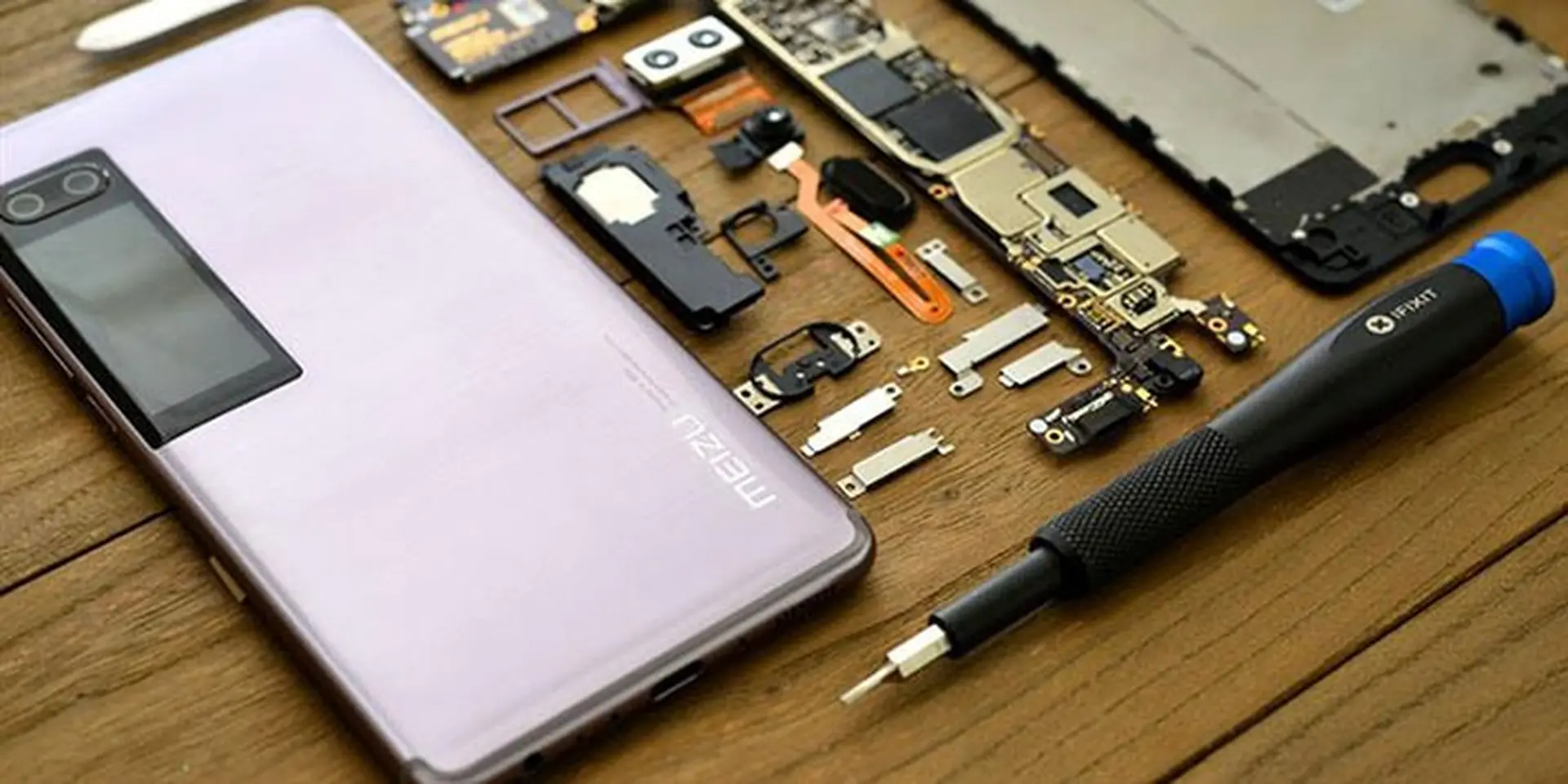 Mổ xẻ Meizu Pro 7 Plus: Nghệ thuật của sự sắp đặt, dễ dàng sửa chữa