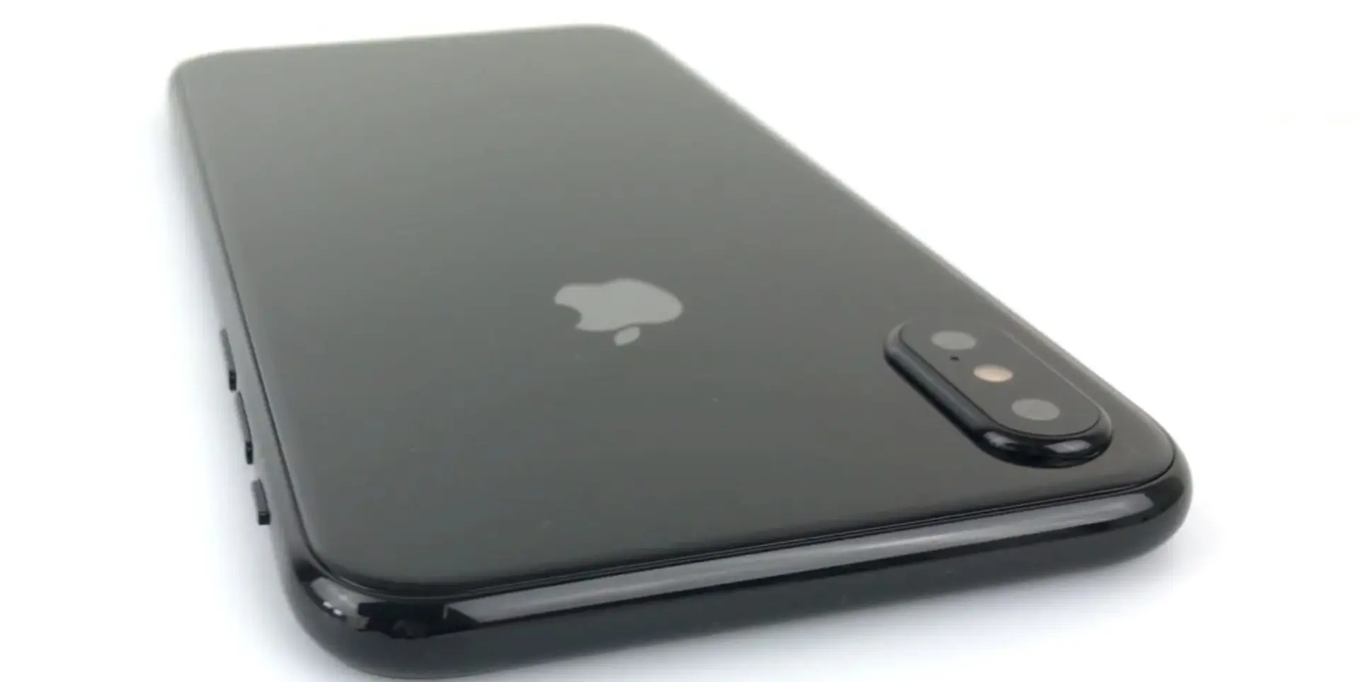 Camera trước/sau của iPhone 8 đều có khả năng quay video 4K tốc độ 60fps, quá đỉnh