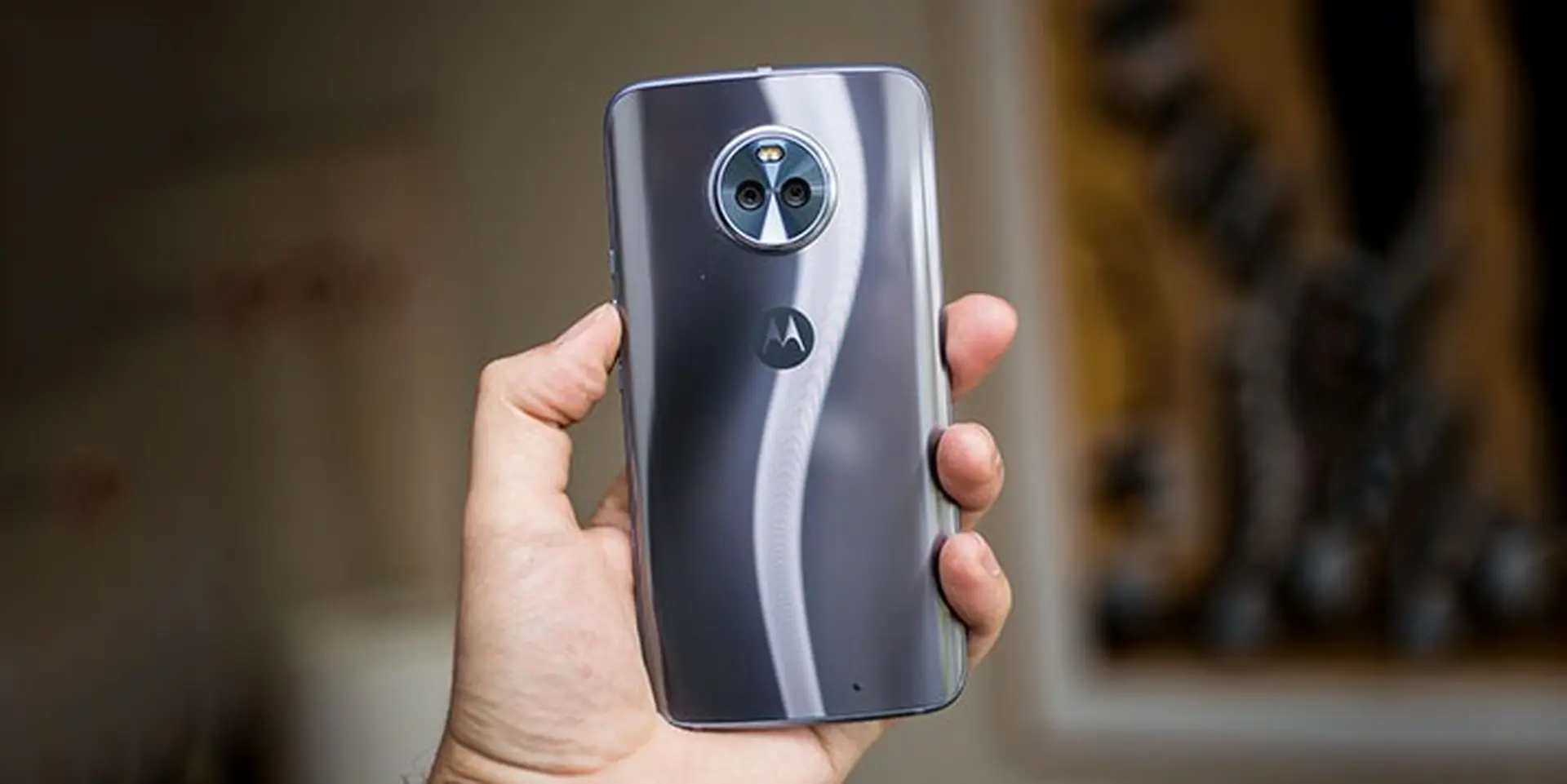 [IFA 2017] Trên tay Moto X4: Nhiều tính năng cao cấp với giá phải chăng