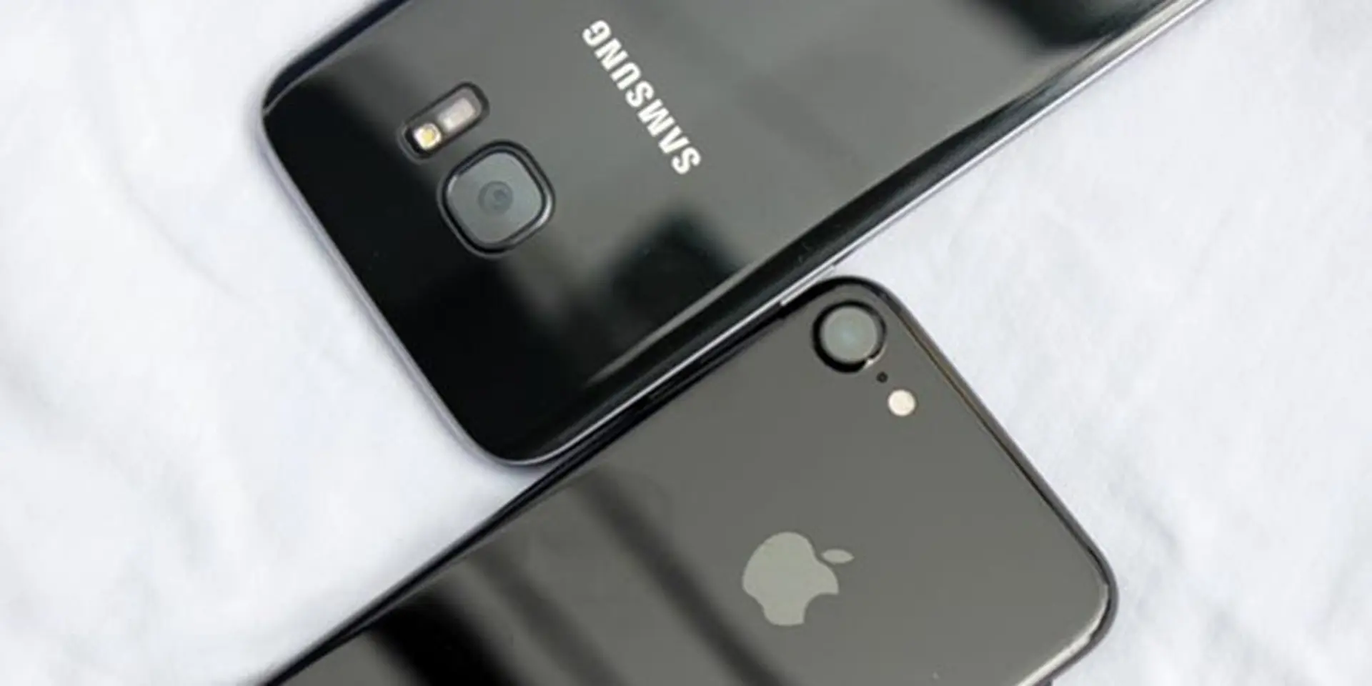Điểm mặt 4 flagship cao cấp giảm giá cực mạnh, mức giảm cao nhất tới 5.5 triệu đồng!