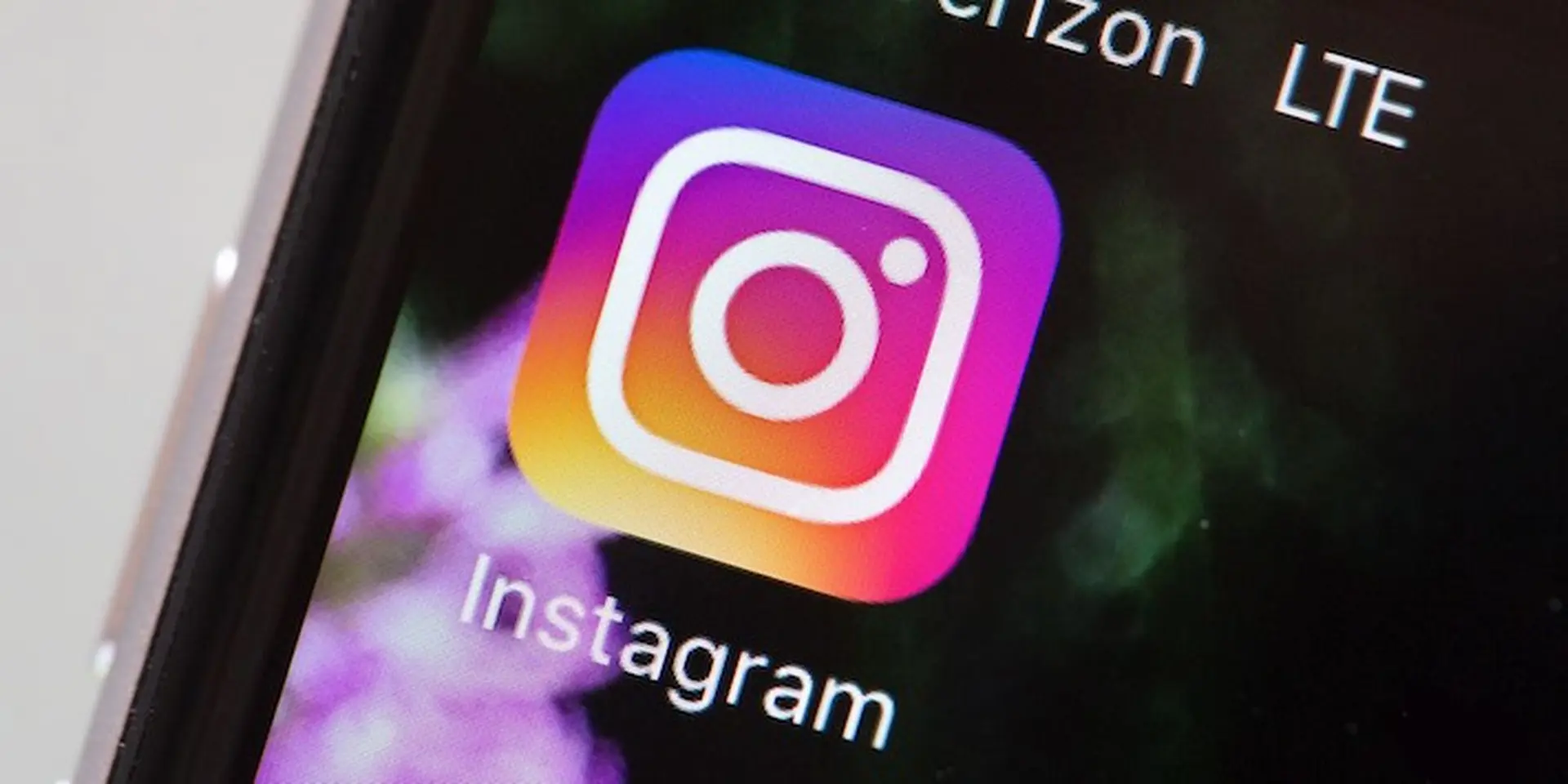 Mạng xã hội Instagram vừa được bổ sung tính năng kiểm soát bình luận