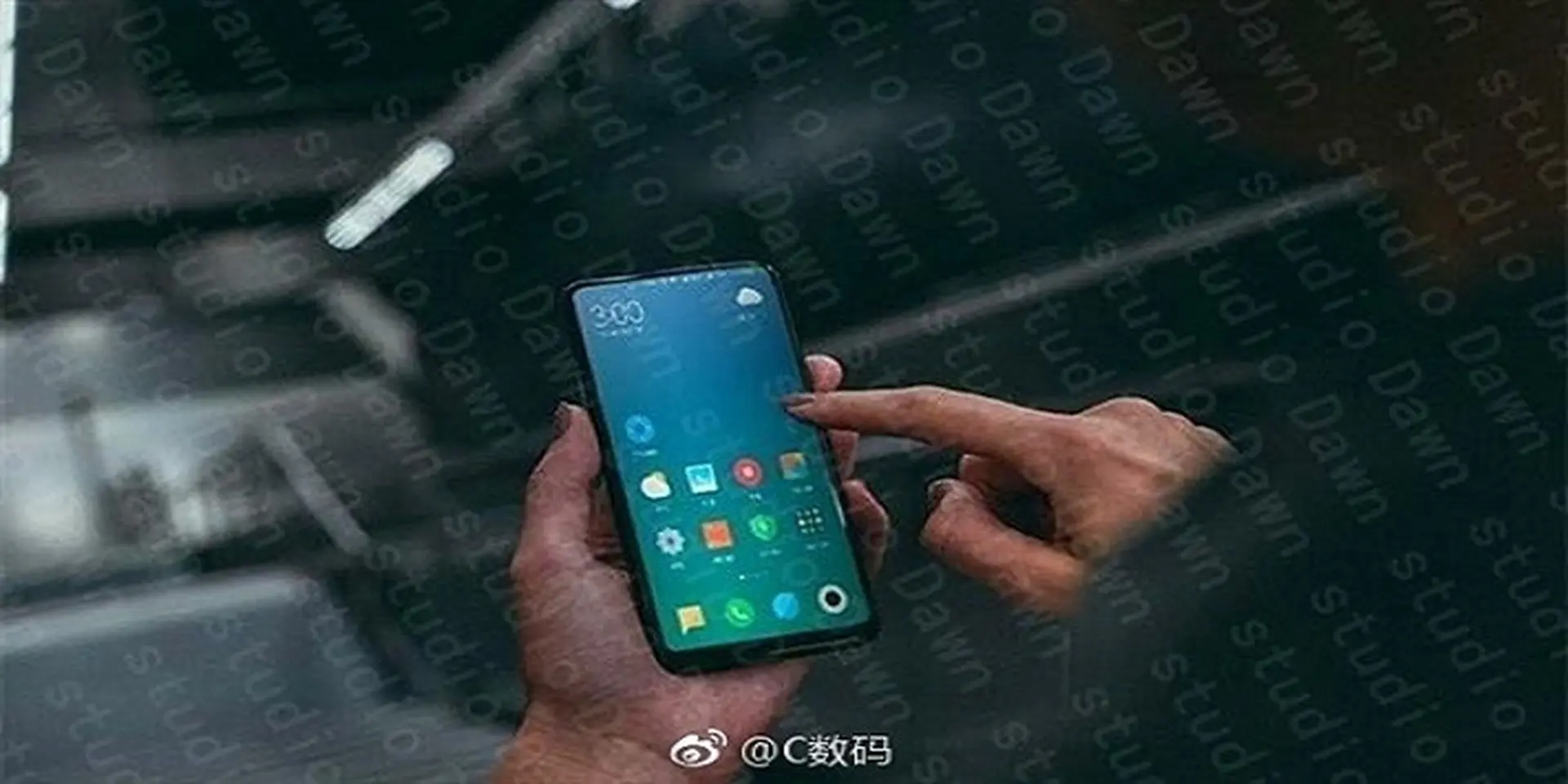 Mặt kính cảm ứng Xiaomi Mi Mix 2 bị rò rỉ - Đây sẽ là một smartphone cực sexy