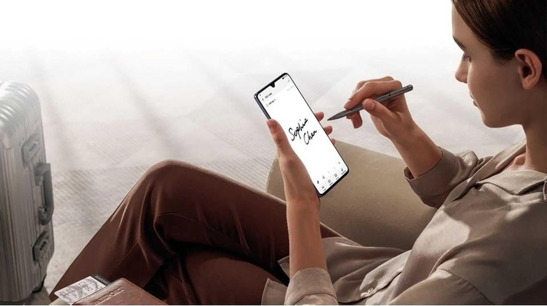 Huawei Mate 20x ra mắt: Màn hình 7.12 inch, pin 5.000 mAh và có cả bút M-Pen