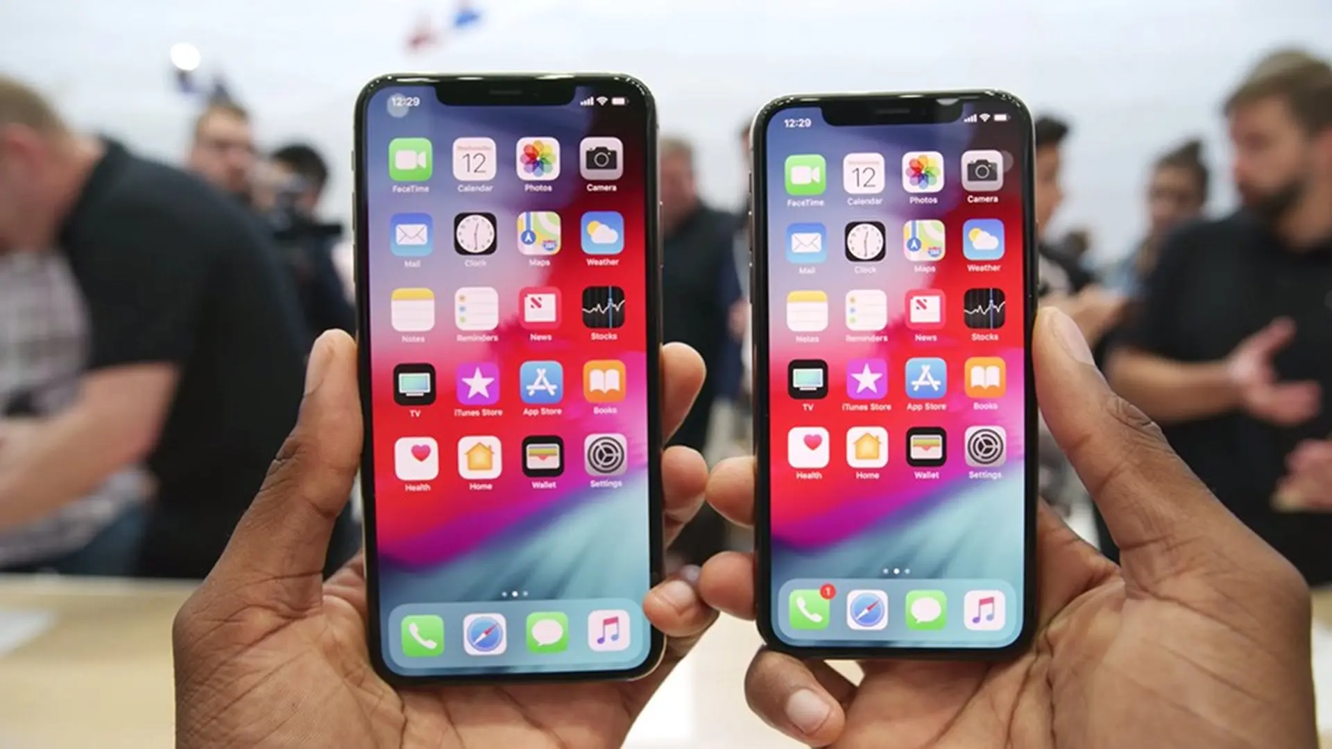 Tại sao bạn nên lựa chọn iPhone XS Max đắt giá thay vì iPhone XS?