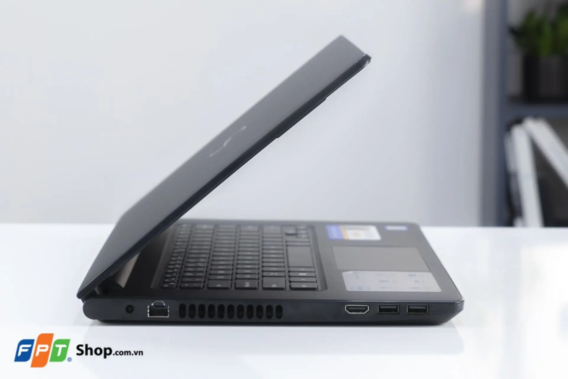 https://fptshop.com.vn/