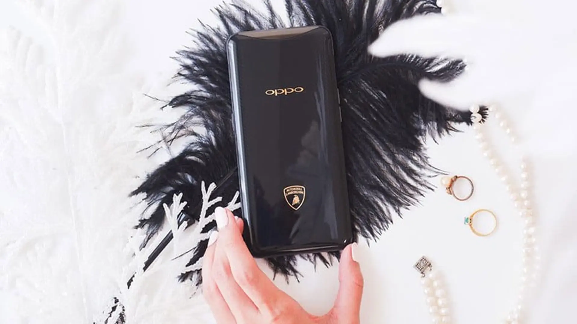 OPPO Find X Lamborghini Edition: Trải nghiệm smartphone giá 2000 USD