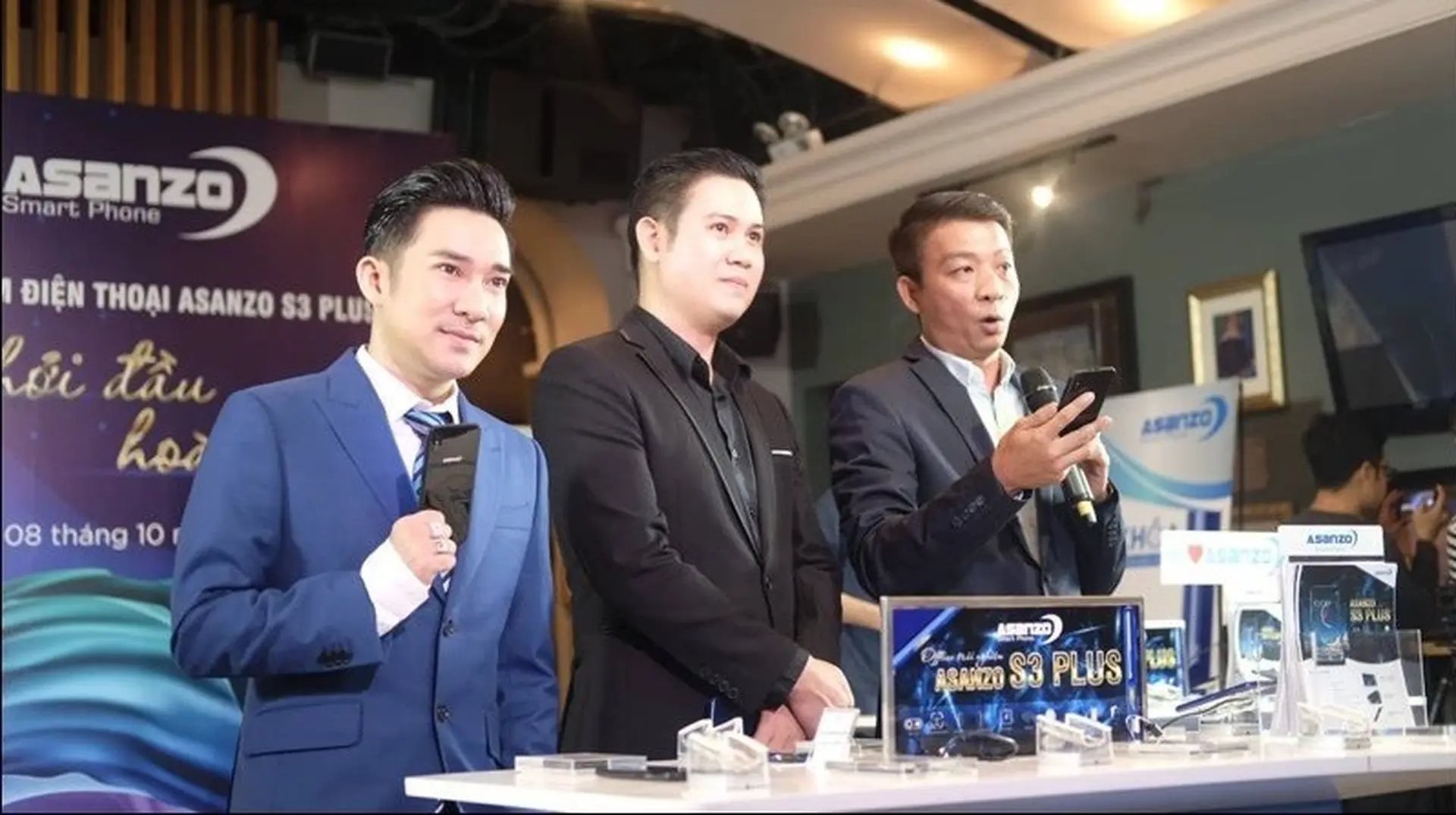 Asanzo ra mắt S3 Plus với camera kép, màn hình tràn viền, vân tay cạnh bên, giá 2.5 triệu