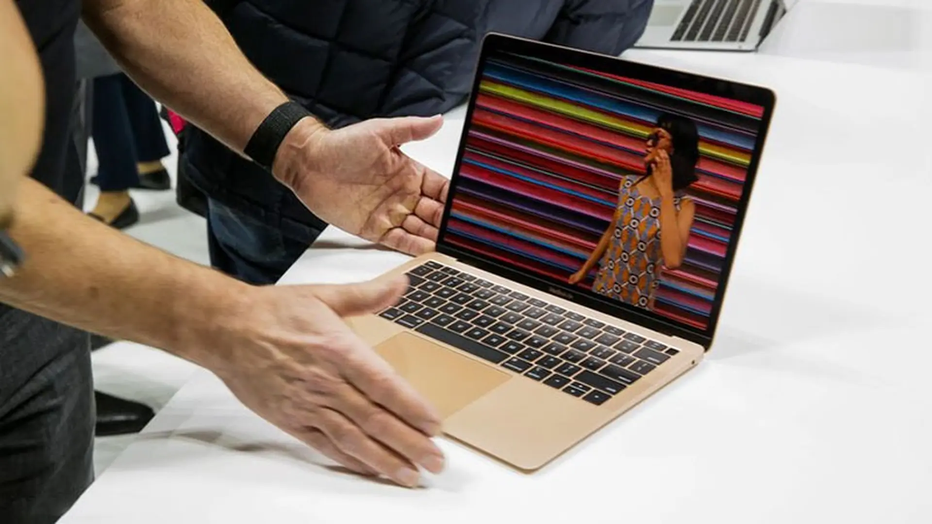 5 lý do bạn cần nâng cấp từ Chromebook lên MacBook Air 2018