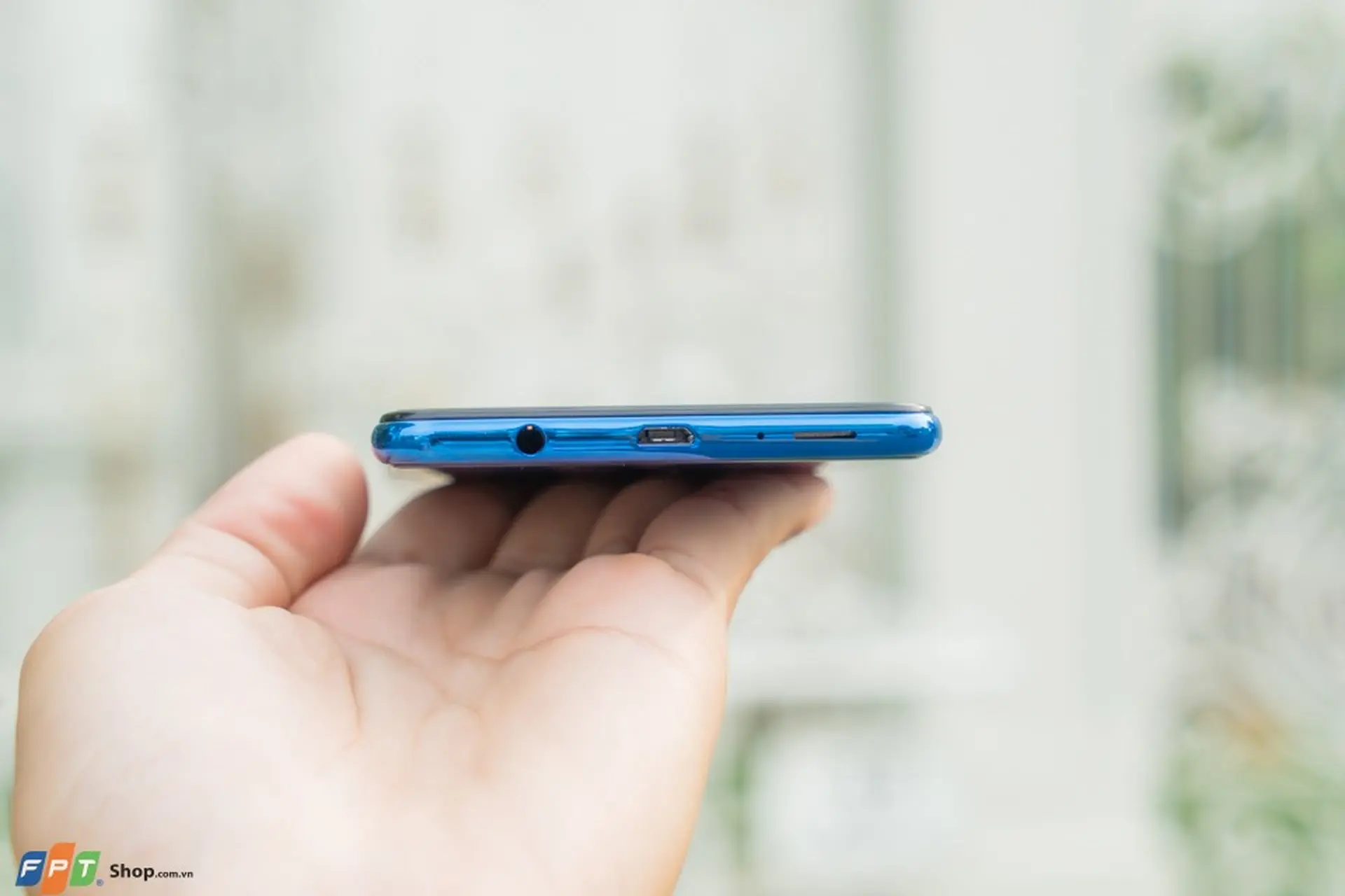 https://fptshop.com.vn/