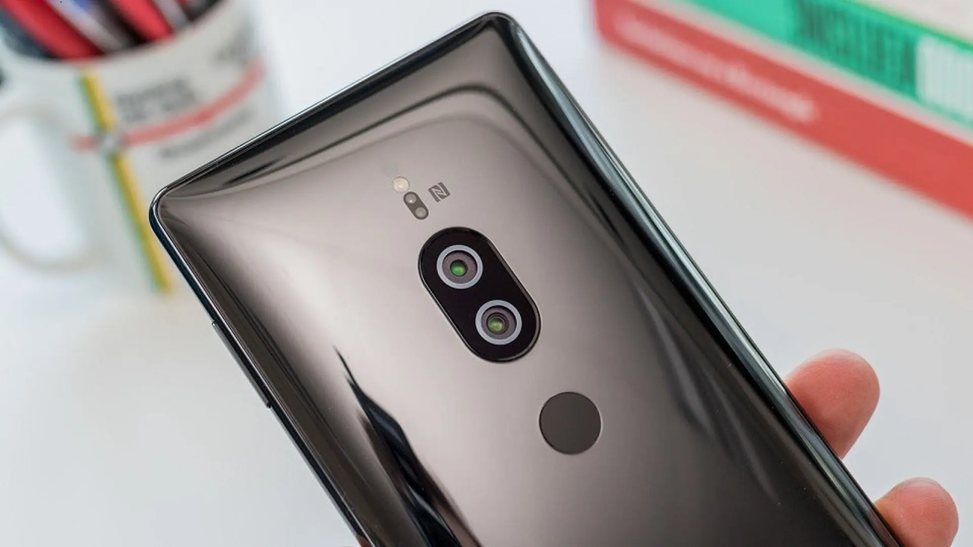 Sony Xperia XZ2 Premium chính thức được cập nhật Android Pie
