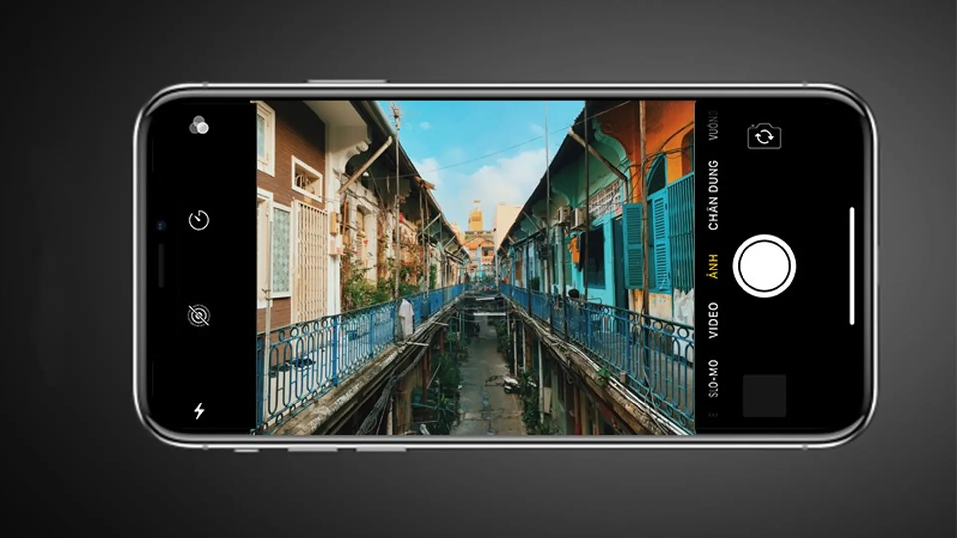 Khám phá những con hẻm cực chất ở Sài Gòn qua ống kính iPhone Xs