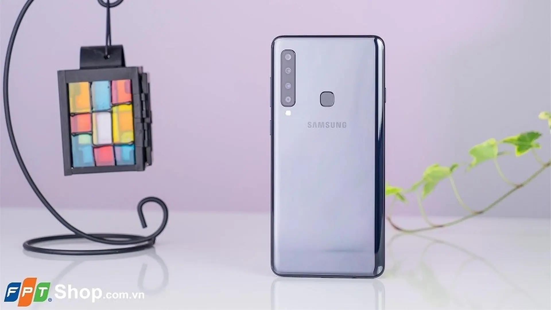 Giải mã sức hút của Galaxy A9 (2018)