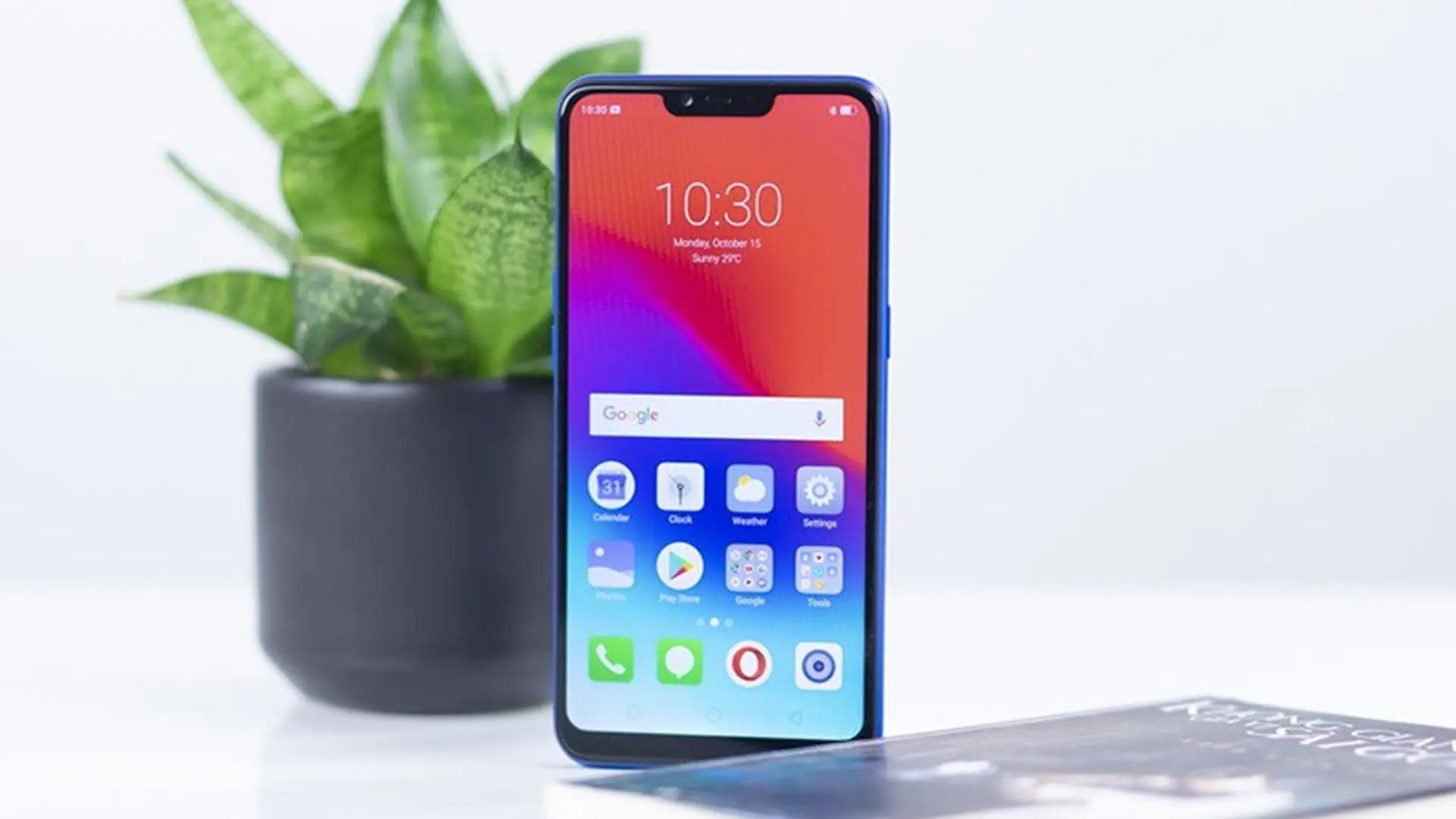 Top 5 smartphone tai thỏ thiết kế đẹp trong phân khúc dưới 4 triệu đồng 