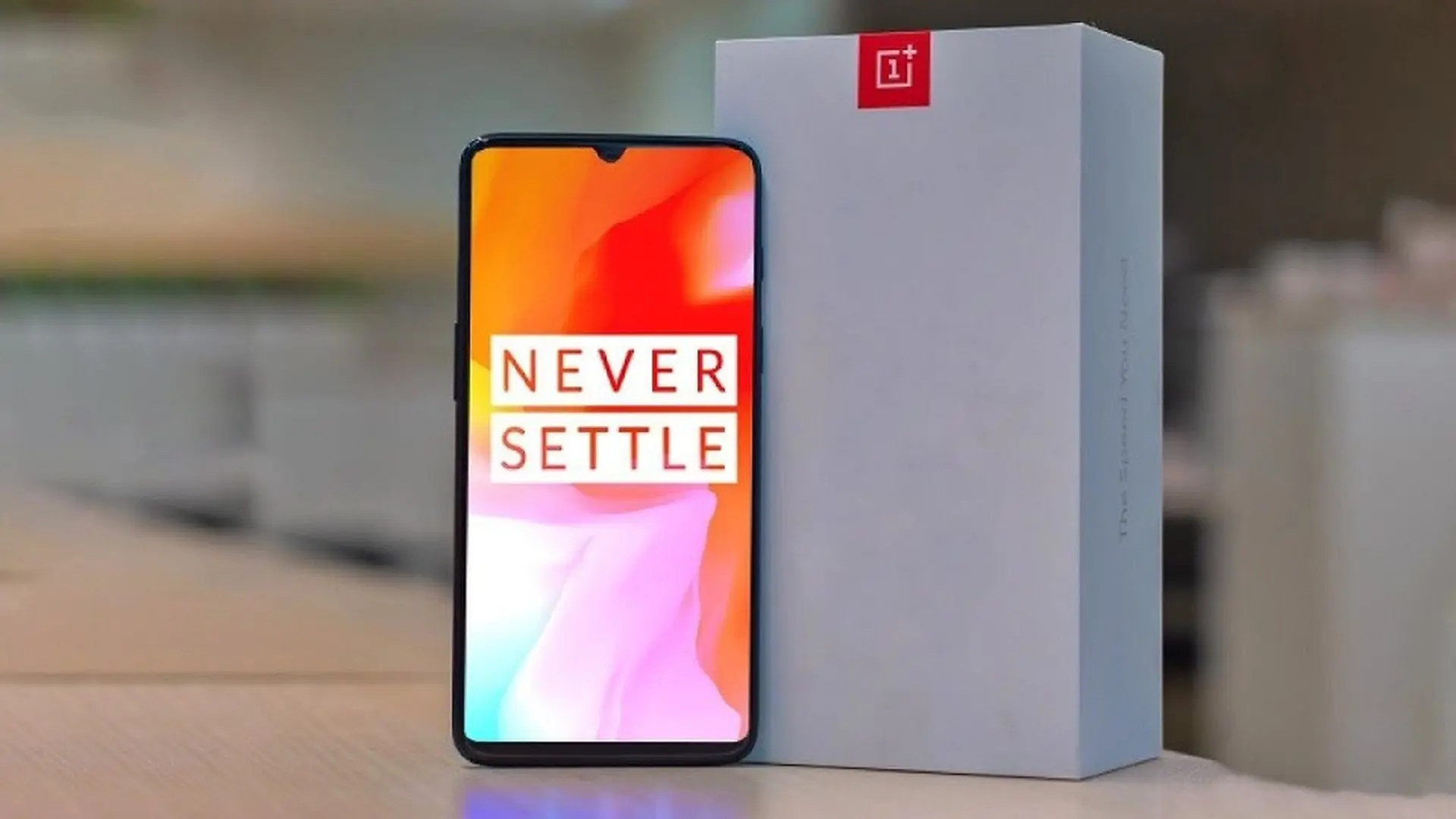 OnePlus sẽ hợp tác với Mclaren để ra mắt một phiên bản đặc biệt của OnePlus 6T