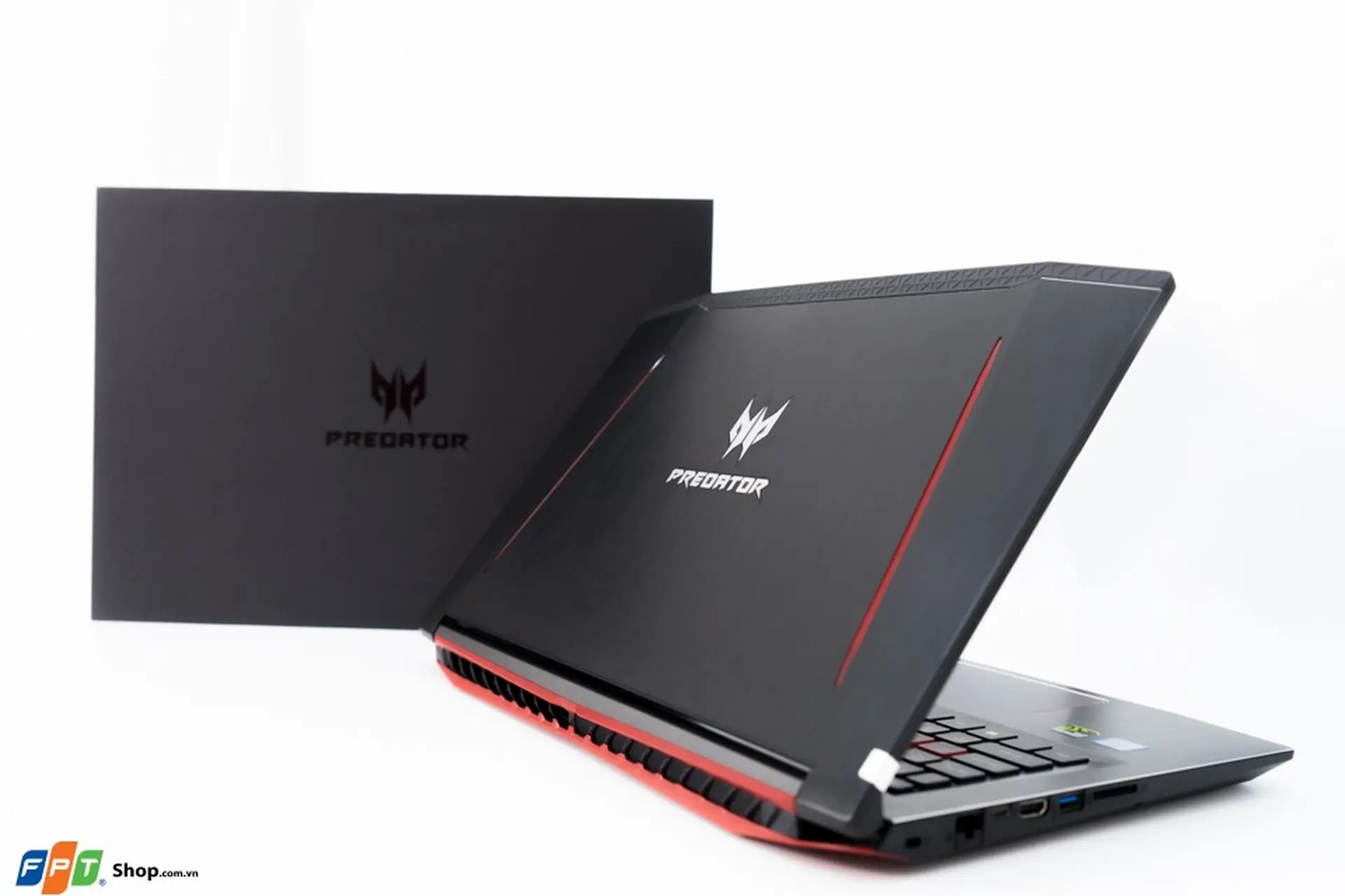 https://fptshop.com.vn/